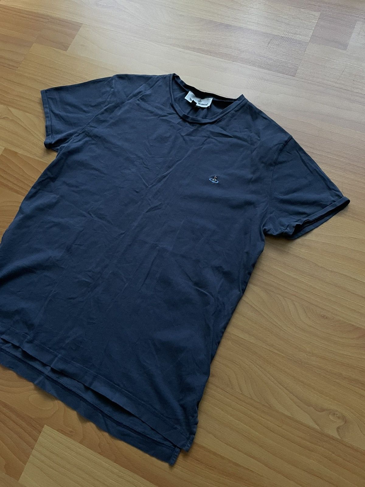 Vivienne Westwood Vivienne Westwood Orb Classic Logo Tee Size US L / EU 52-54 / 3 - 3 Thumbnail