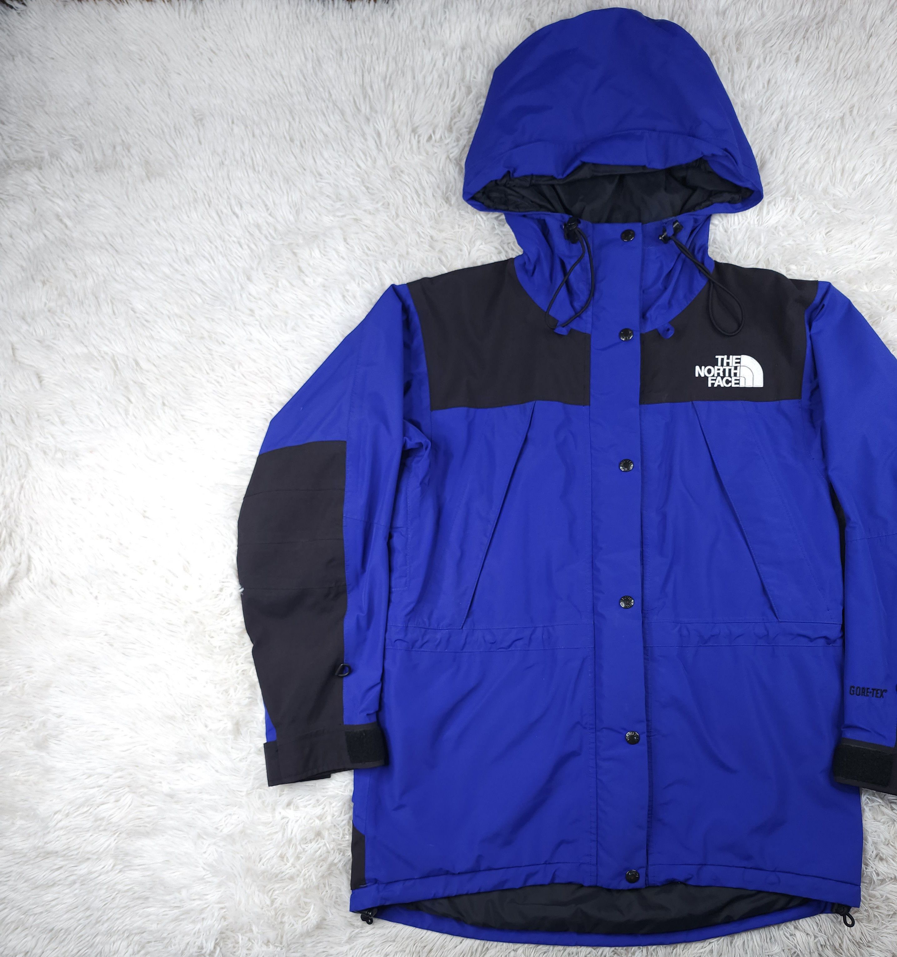 The North Face The North Face Gore-Tex blue Mountain jacket Size S Size US S / EU 44-46 / 1 - 4 Thumbnail