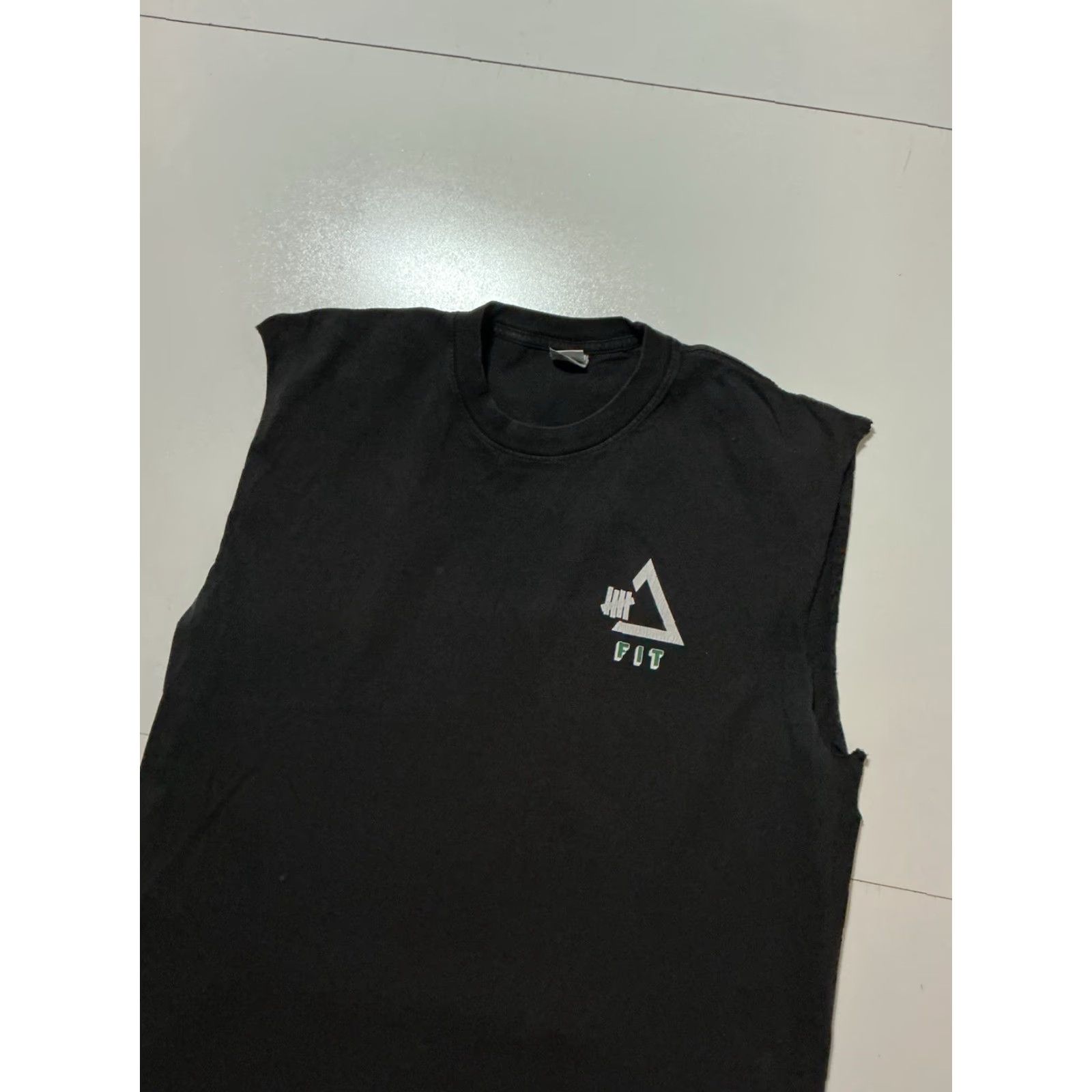 Undefeated VINTAGE Undefeated UACTP Fit Upper Body Muscle Mass & Power Moves Cutoff Tank Top Shirt T-Shirt L Black Mens Size US L / EU 52-54 / 3 - 3 Thumbnail