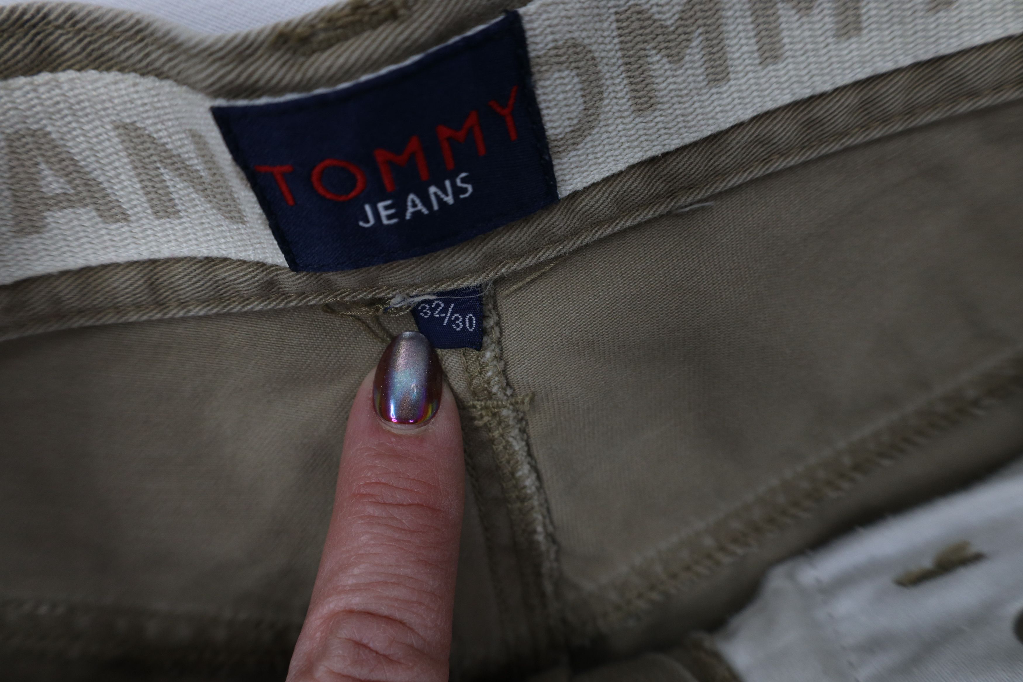 Tommy Hilfiger Vintage 90s Tommy Hilfiger Baggy Wide Leg Cargo Pants Khaki Size US 32 / EU 48 - 10 Thumbnail