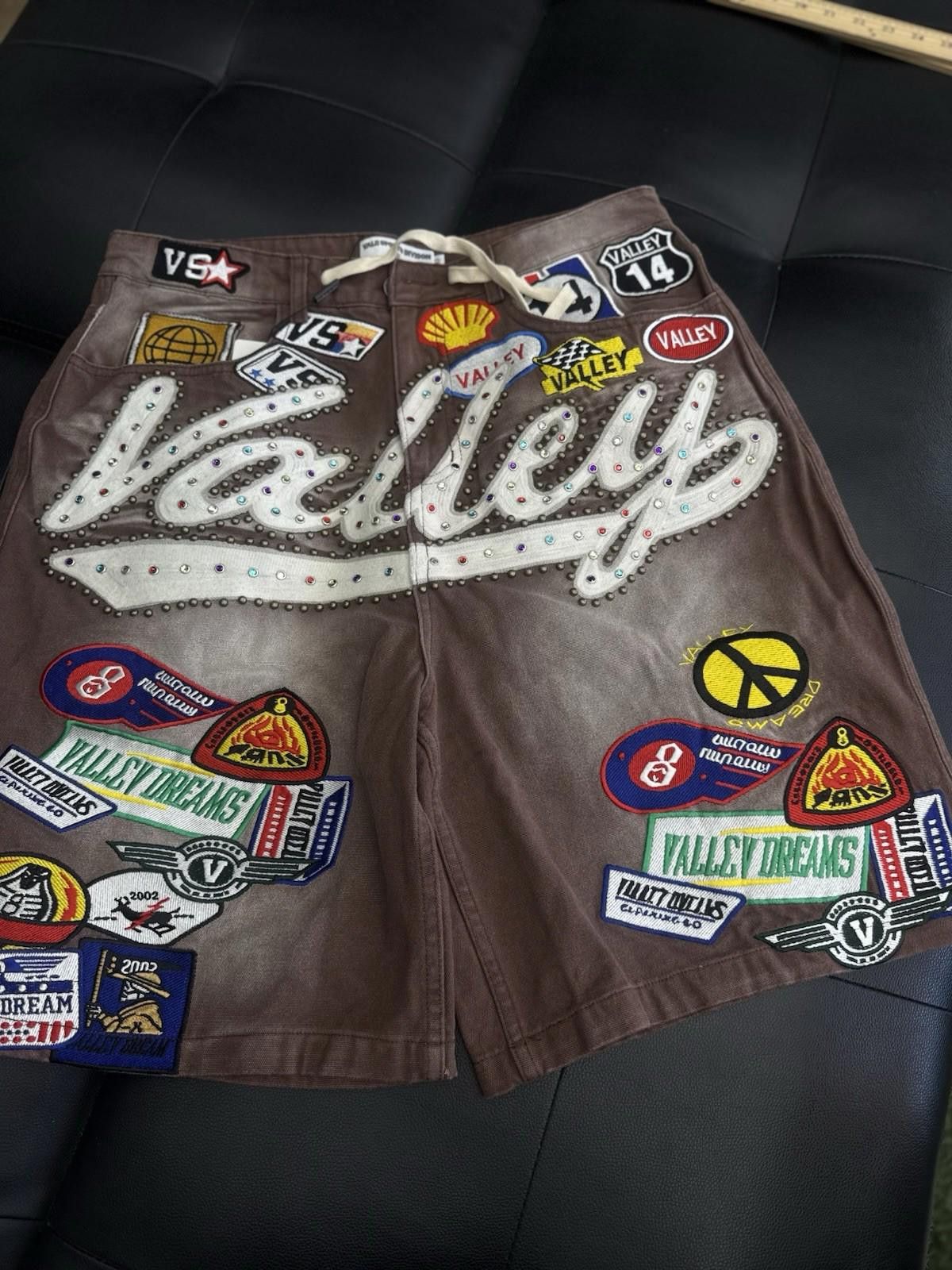 Vale Valley Brown Denim Patchwork Shorts Size 30 (Brand New) Size US 30 / EU 46 - 4 Thumbnail