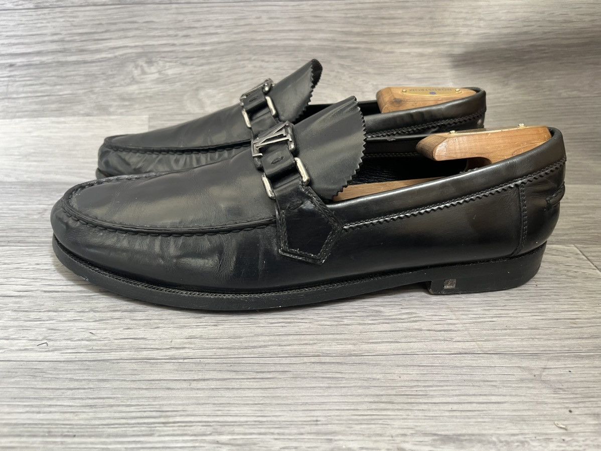 Louis Vuitton Louis Vuitton major LV logo casual leather loafers. Size US 9 / EU 42 - 5 Thumbnail
