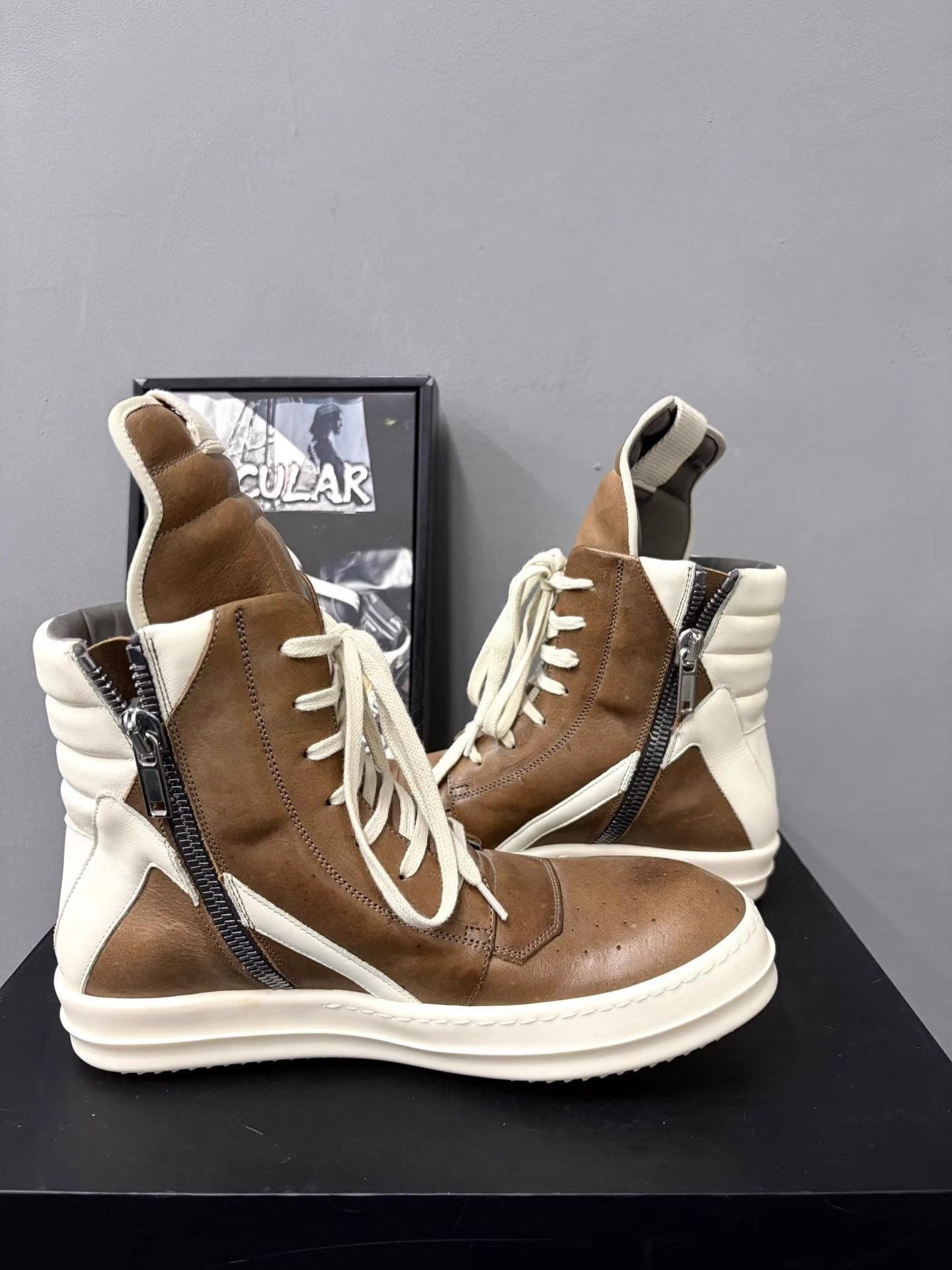 Rick Owens Rick Owens 22SS Geobasket Inverted Triangle High-Tops K34 Size US 8 / EU 41 - 6 Thumbnail