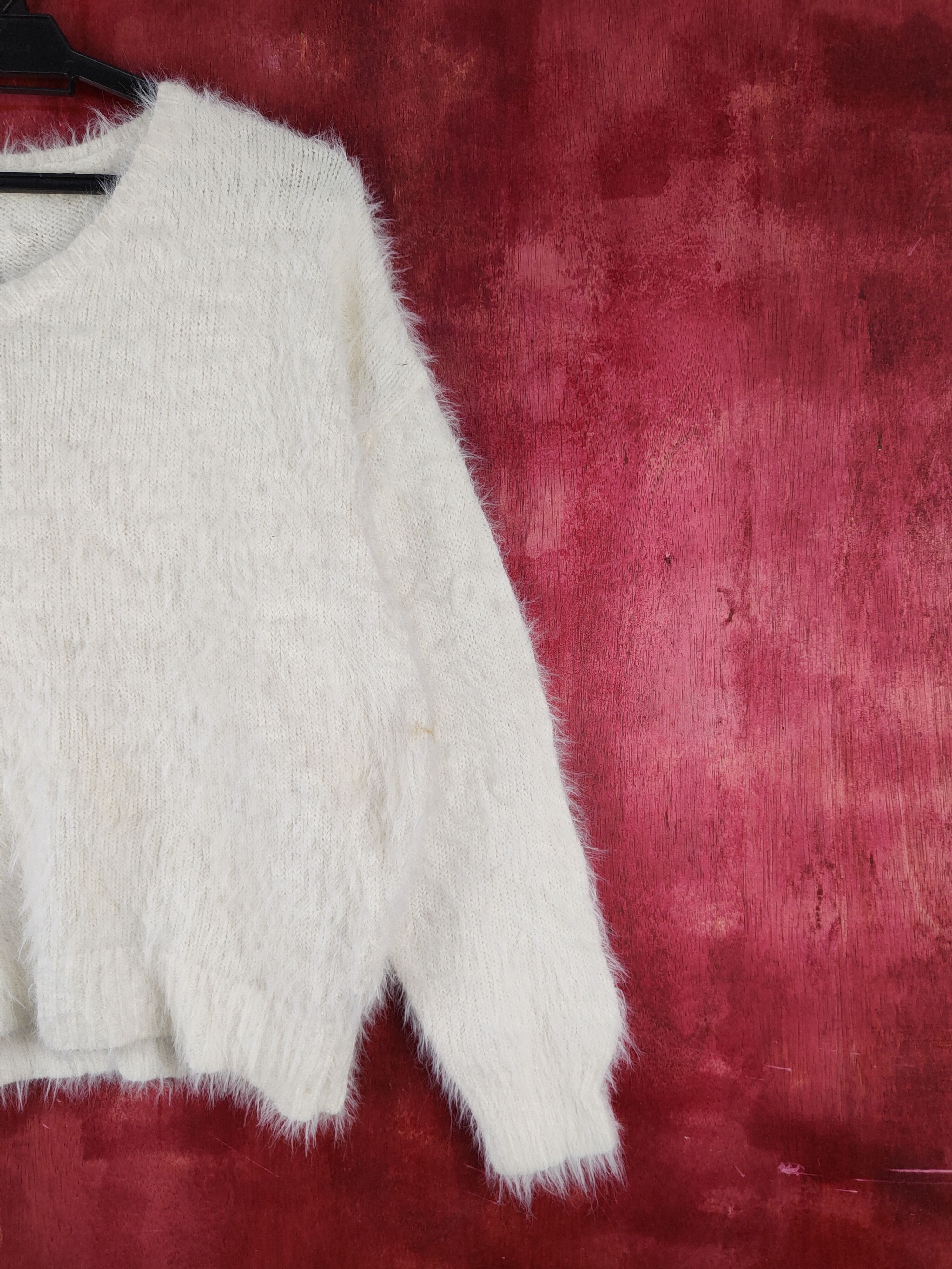 Vintage Ingni White Shag Shaggy Fur Mohair Knitwear #S2000 Size M / US 6-8 / IT 42-44 - 5 Thumbnail