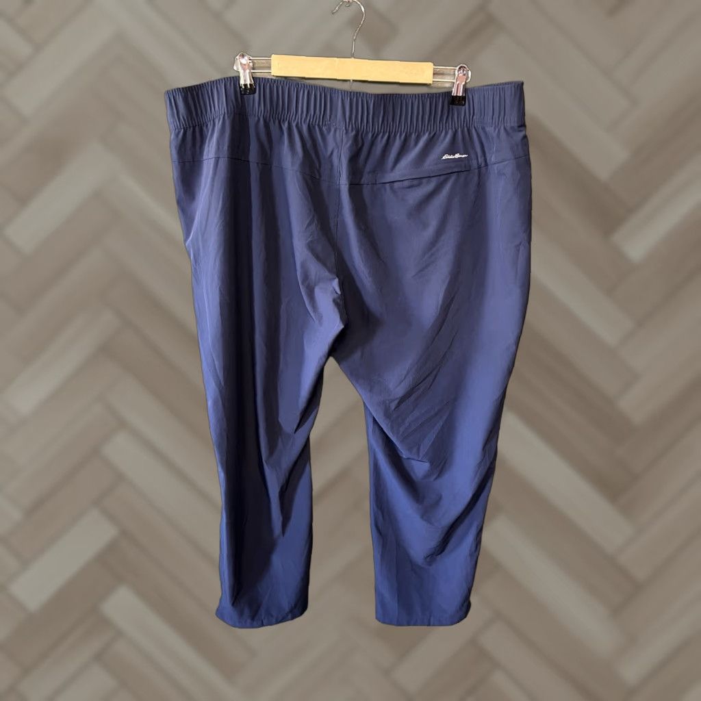 Eddie Bauer Eddie Bauer Womens Blue Pull-on Outdoor Hiking Tapered Cropped Pants 2XL Size 2XL Blue Cropped Womens Outdoors Hiking Pants Size 40" / US 18 - 1 Thumbnail