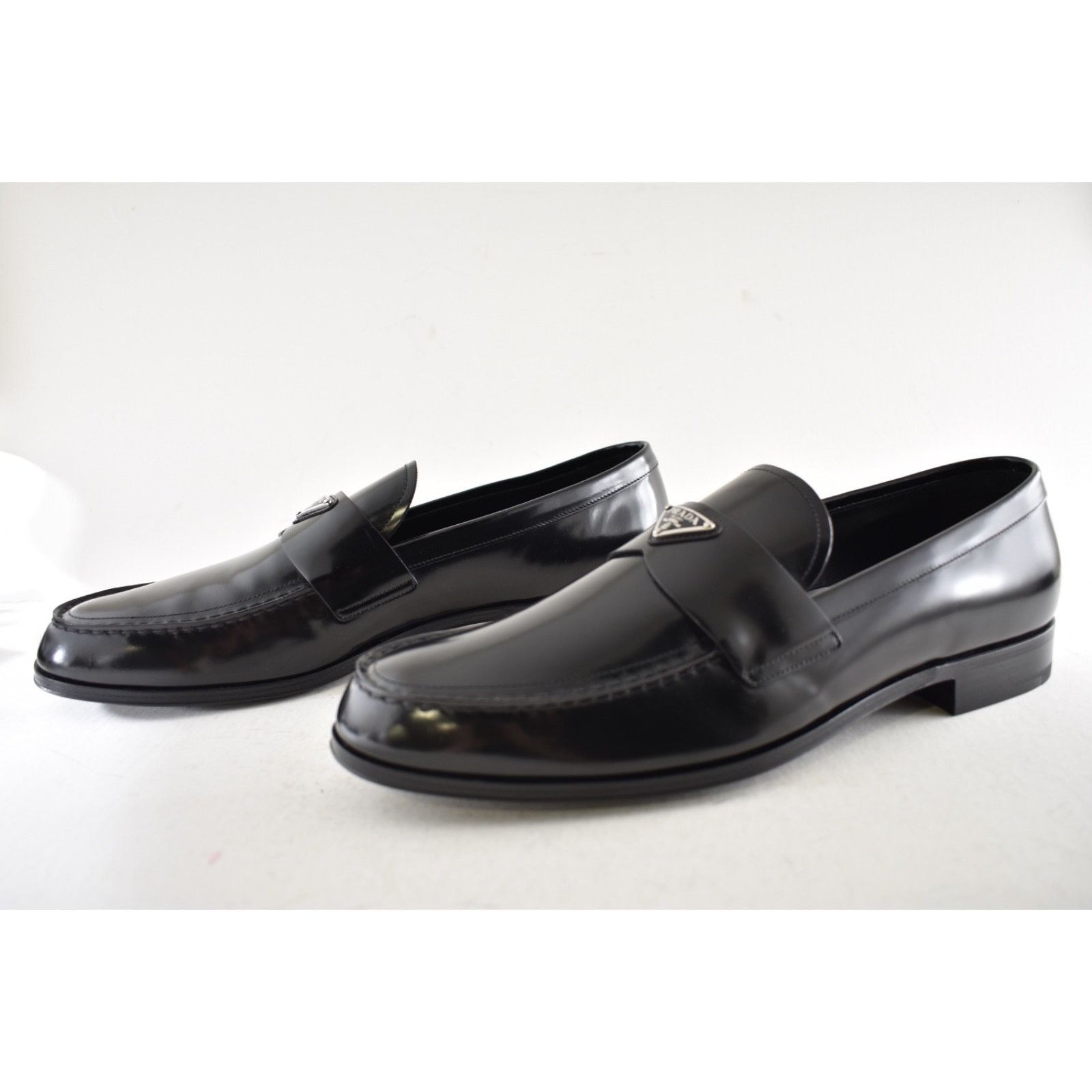 Prada Prada Black Brushed Leather Triangle Loafer US 13 Size US 13 / EU 46 - 16 Thumbnail