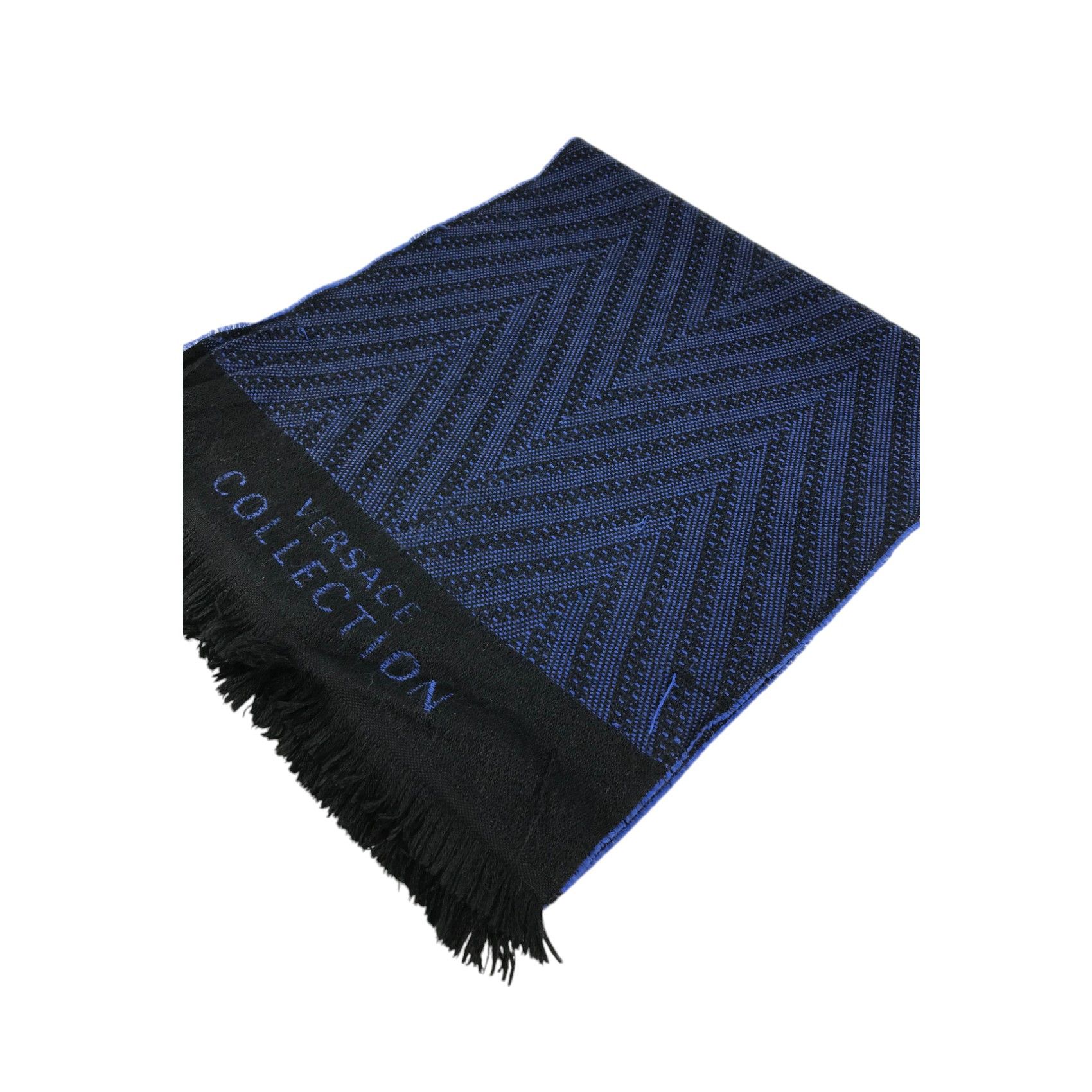 Vintage Versace Scarf / Muffler / Neckwear - WW1283 Size ONE SIZE - 3 Thumbnail