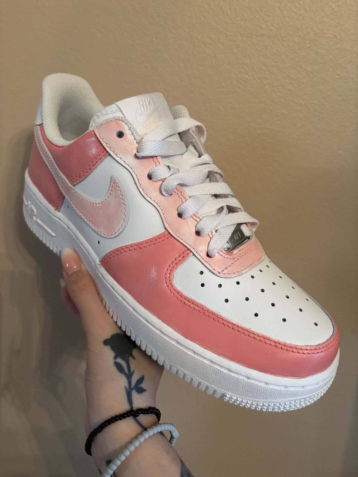 Nike Nike Wmns Air Force 1'07 'Triple White' Size US 8.5 / IT 38.5 - 2 Thumbnail