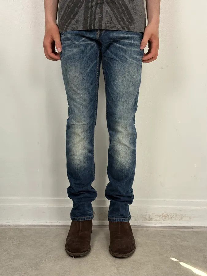 Gucci 2010s Gucci Blue Faded Slim Denim Jeans by Frida Giannini Size US 30 / EU 46 - 2 Thumbnail
