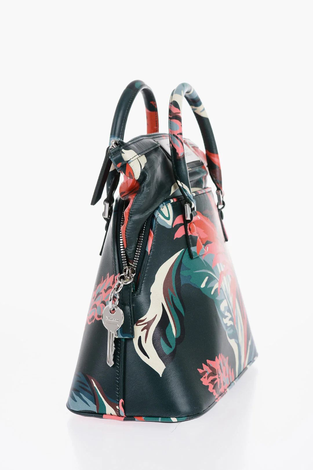 Maison Margiela og1mm0326 Size: OS / Shoulder Bag in Green Size ONE SIZE - 2 Thumbnail