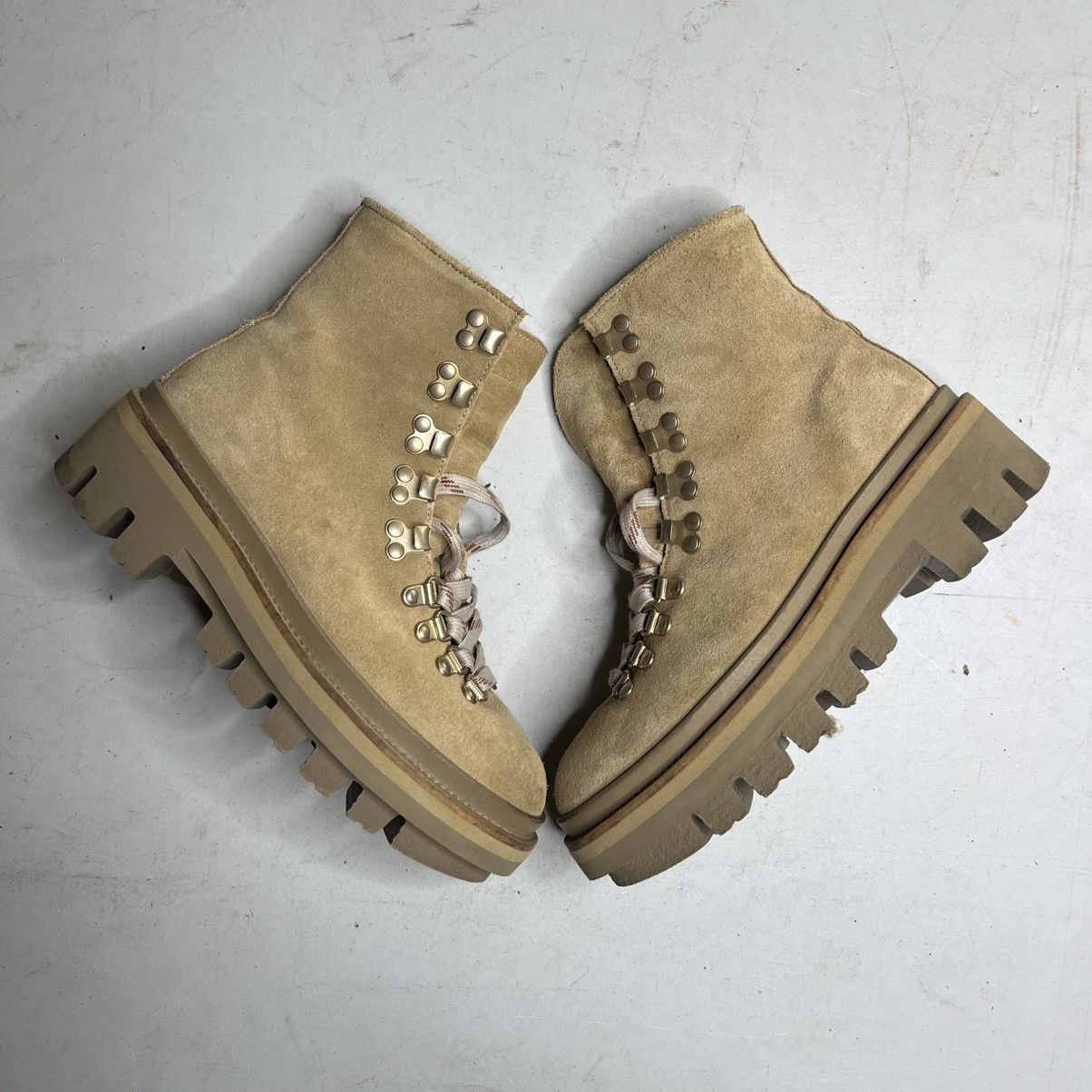 Allsaints AllSaints ‘Wanda’ shearling lace up boot Size US 7 / IT 37 - 1 Thumbnail