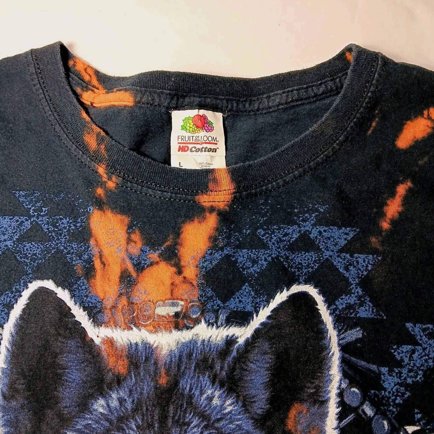 Fruit Of The Loom VINTAGE Wolf Dreamcatcher Shirt Large Bleach Dye Black Native Pack Feather Hippie Nature Size US L / EU 52-54 / 3 - 6 Thumbnail