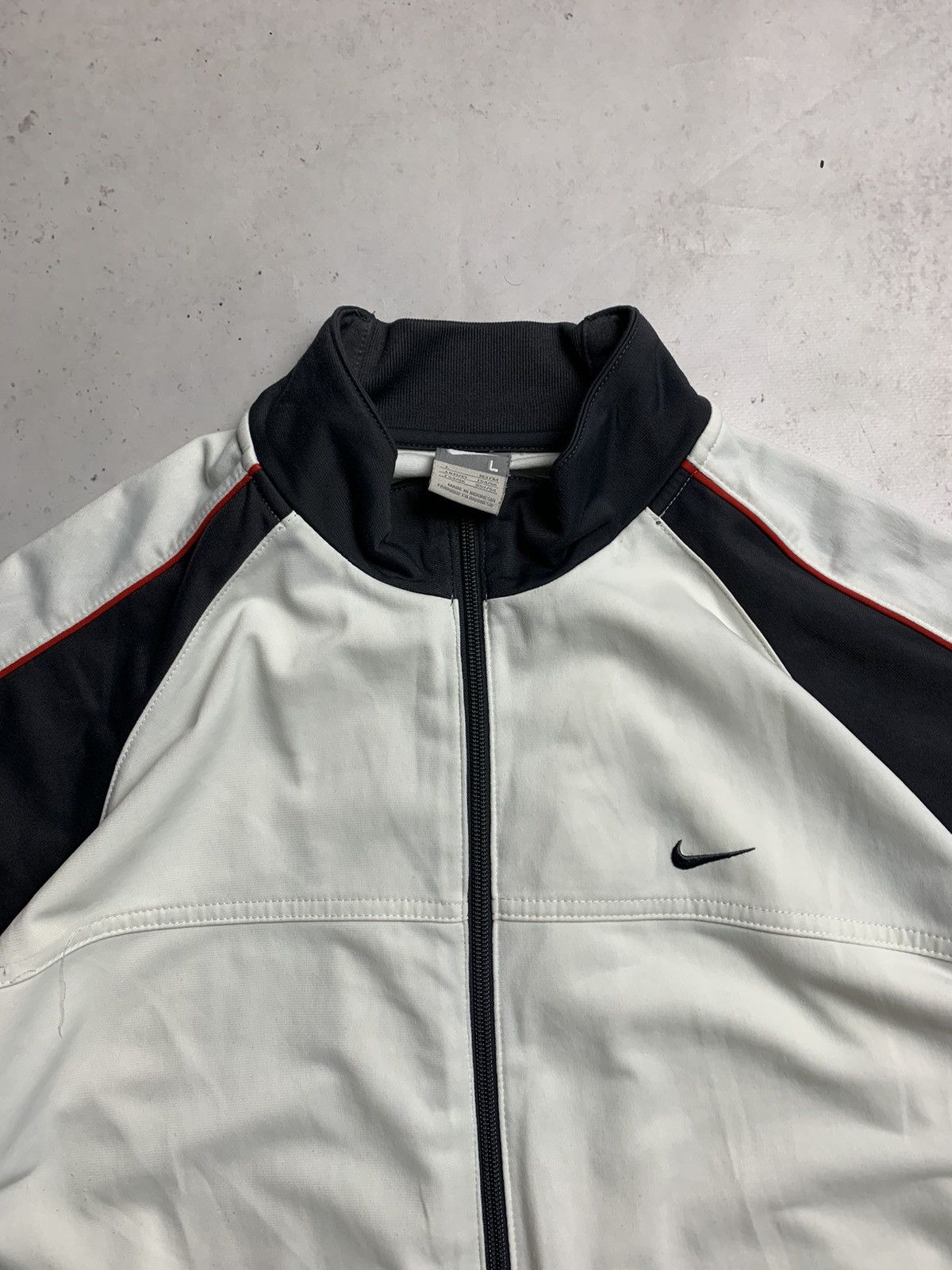Nike Vintage Nike Swoosh Olympic Jacket Y2K L Size US L / EU 52-54 / 3 - 4 Thumbnail