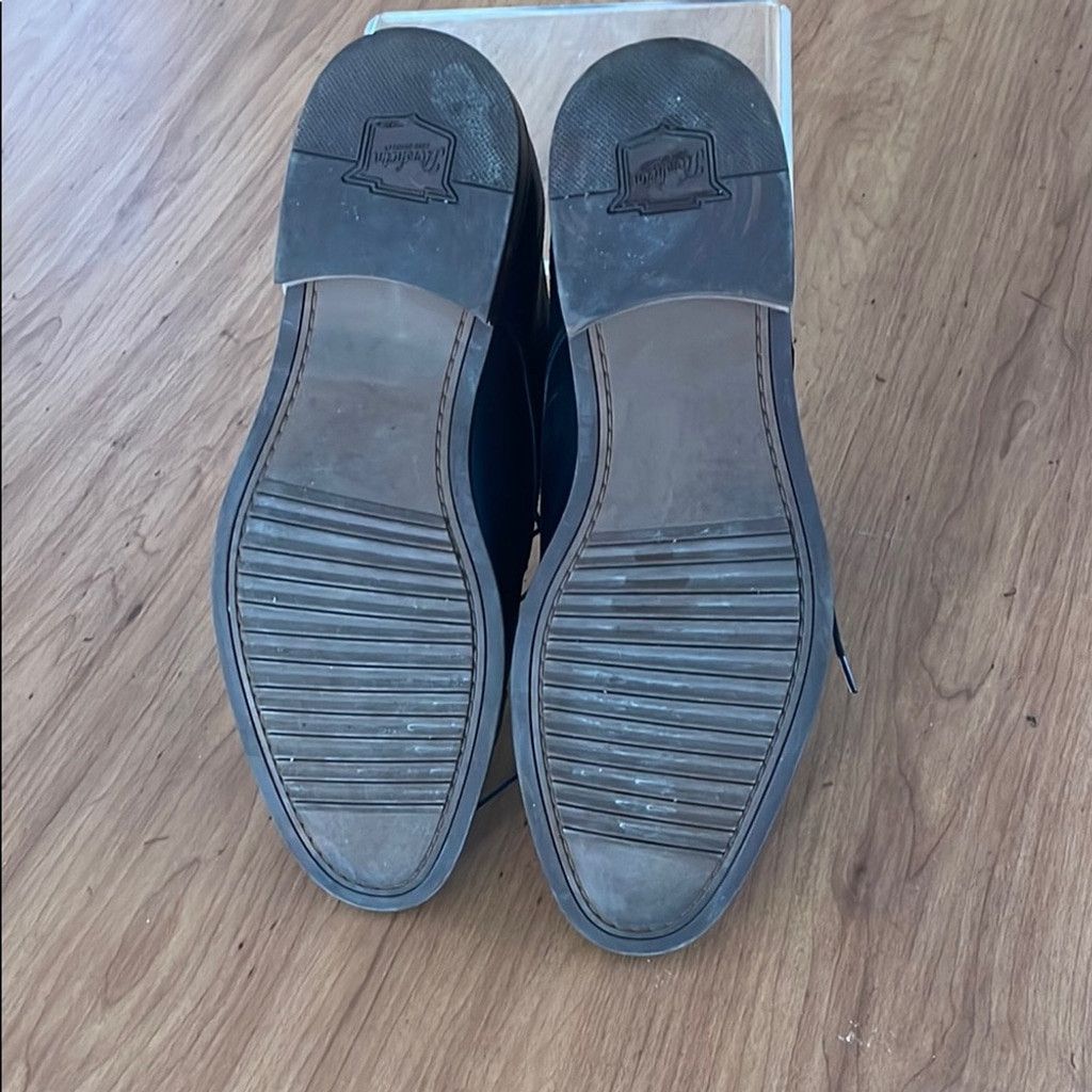 Florsheim Florsheim Men's Black Leather Cap Toe Dress Shoes size 10m Size US 10 / EU 43 - 4 Thumbnail