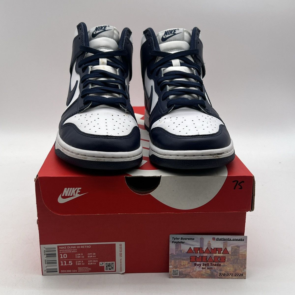 Nike Dunk high midnight navy Size US 10 / EU 43 - 2 Thumbnail