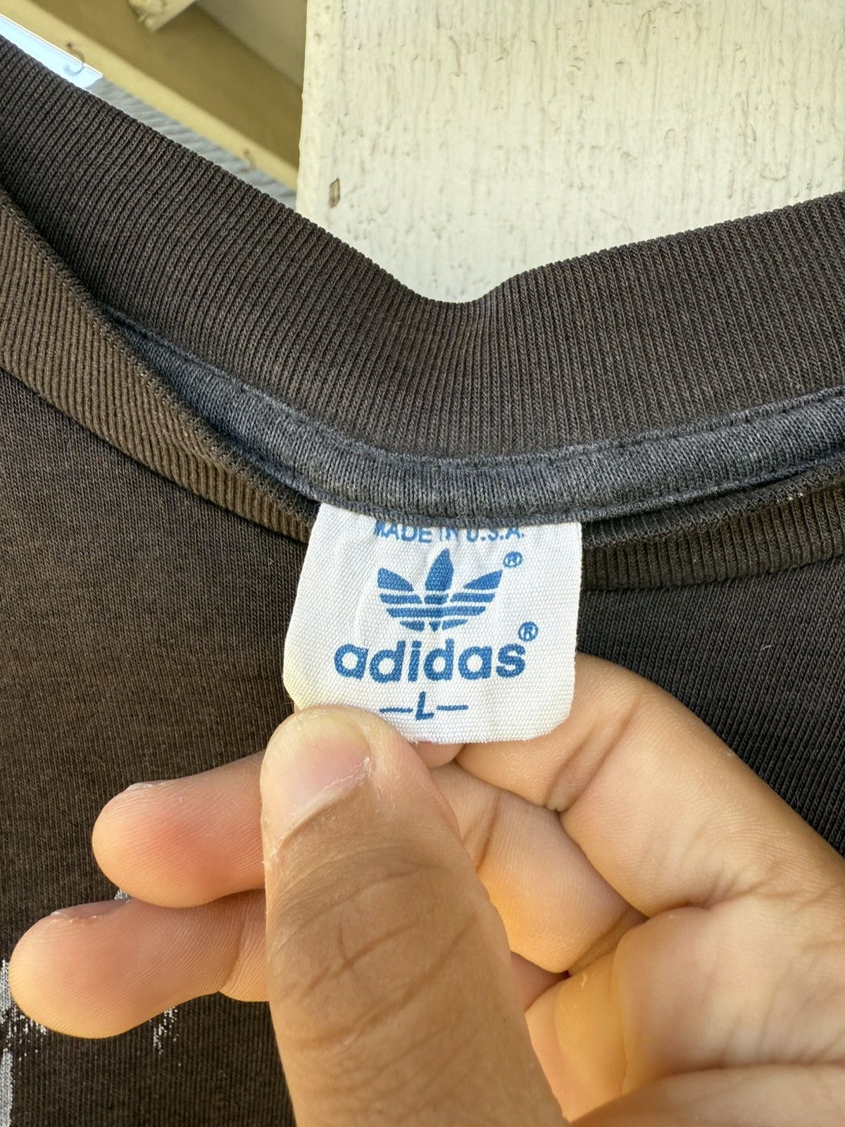 Adidas × Japanese Brand × Vintage Insane Thrashed/Distressed 80s Adidas Tee Size US L / EU 52-54 / 3 - 4 Thumbnail