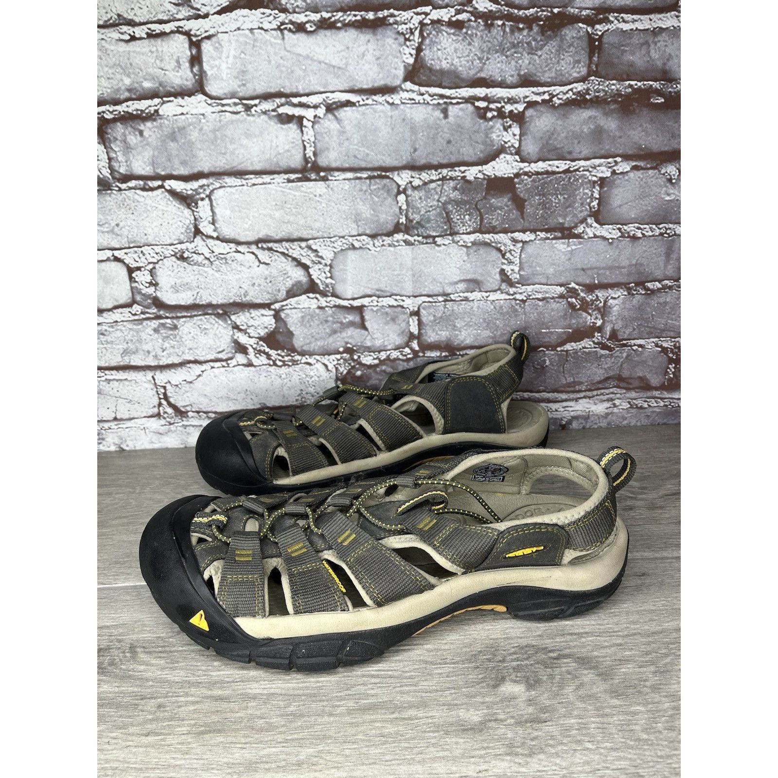 KEEN KEEN Newport H2 Gray Textile Hiking Waterproof Sandals Men S Size US 12 / EU 45 - 1 Thumbnail