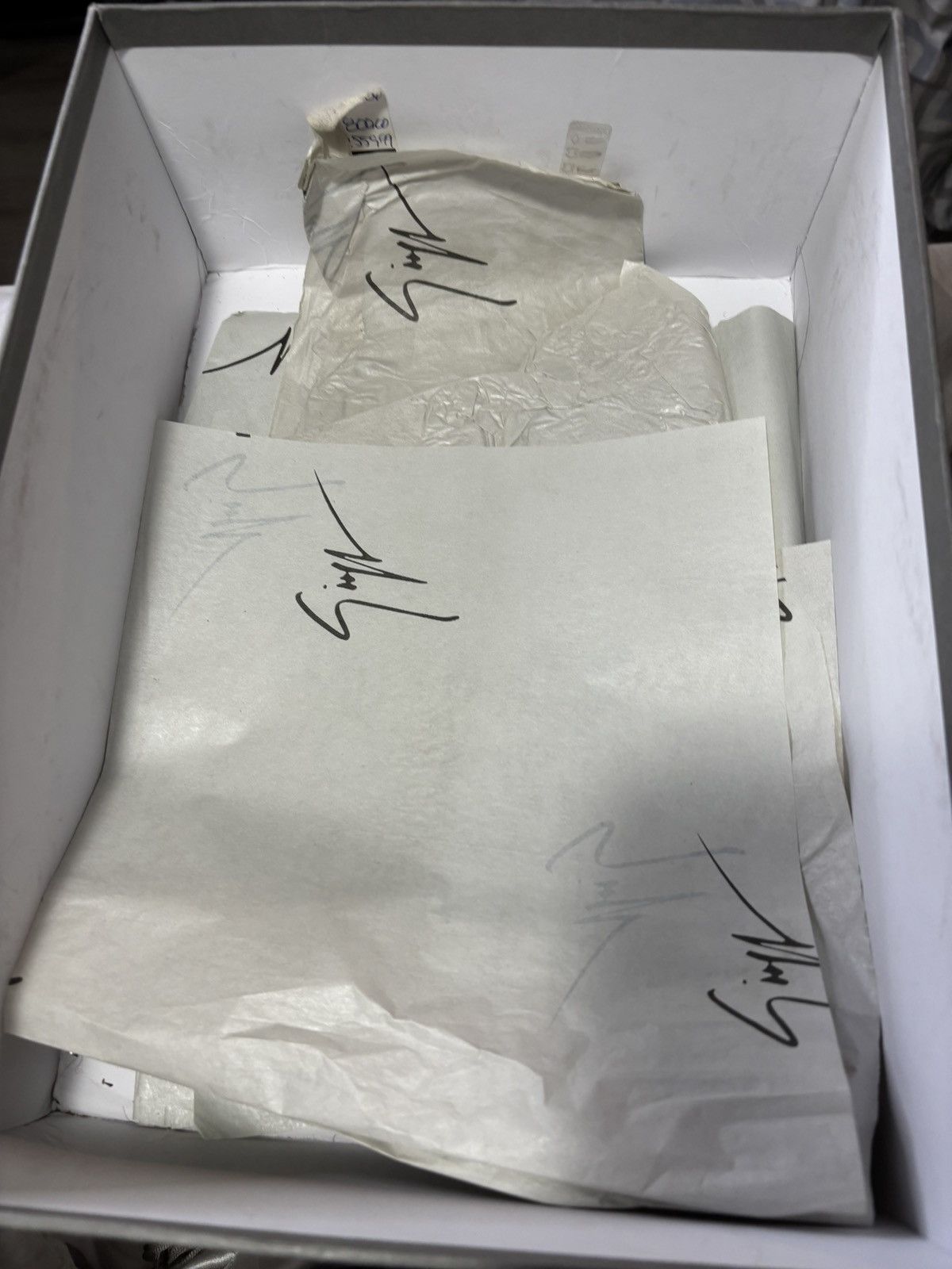 Giuseppe Zanotti Giuseppe Zanotti Ostrich Leather Low-Top Sneakers Size US 10 / EU 43 - 10 Thumbnail