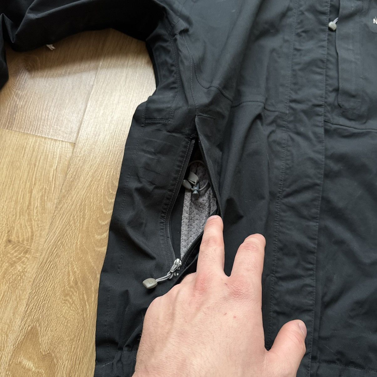 The North Face Womens The North Face Gore-Tex Waterproof Jacket Mountains Size S / US 4 / IT 40 - 7 Thumbnail