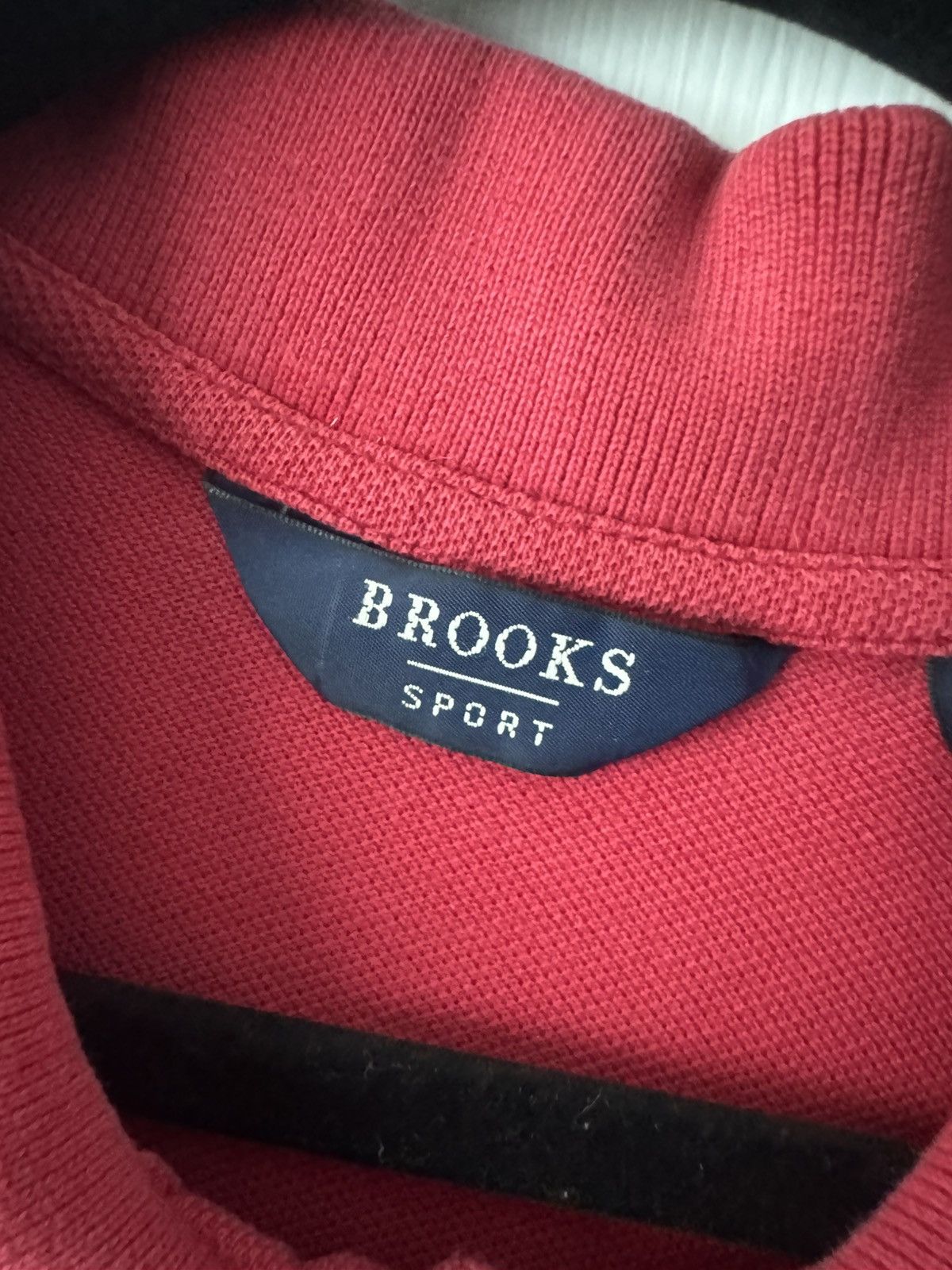 Brooks Brothers Red Brooks Brothers Polo Shirt Gold Logo 100% Cotton Size L Size US L / EU 52-54 / 3 - 10 Thumbnail