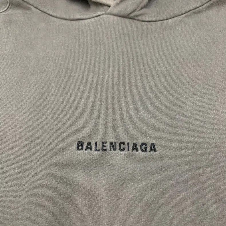 Balenciaga Balenciaga Gray front and back embroidery hoodie sweatshir Size US S / EU 44-46 / 1 - 6 Thumbnail