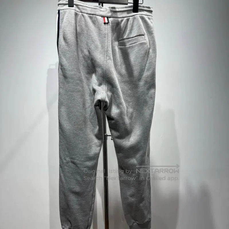 Thom Browne Thom Browne Gray Casual Pants for Men . Size US 27 - 2 Thumbnail