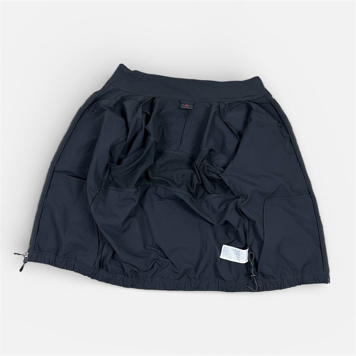 Jordan Brand Nike Air Jordan 23 Engineered Statement JacketDQ8059-010 Size US S / EU 44-46 / 1 - 8 Thumbnail