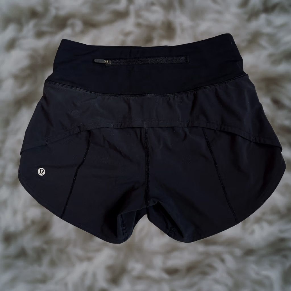 Lululemon VINTAGE Womens Lululemon Base Pace High-Rise Fitted Shorts 8" W7BQ9S Blue sz 6 Size 28" / US 6 / IT 42 - 1 Thumbnail