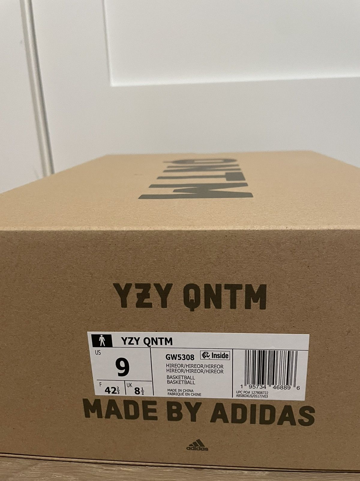 Yeezy Adidas Yeezy Quantum Hi-Res Orange size 9 Size US 9 / EU 42 - 9 Thumbnail