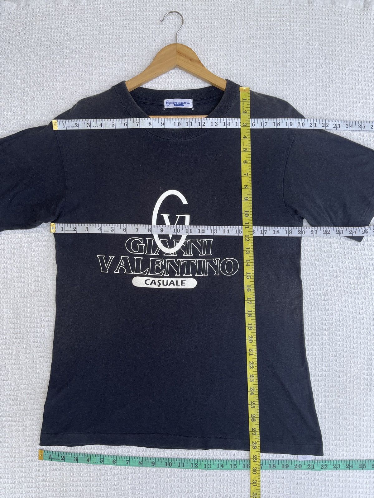 Gianni Valentino × Valentino × Vintage Last Drop🔥Rare🔥Vintage 90s Gianni Valentino Big Logo T-Shirt Size US L / EU 52-54 / 3 - 10 Thumbnail