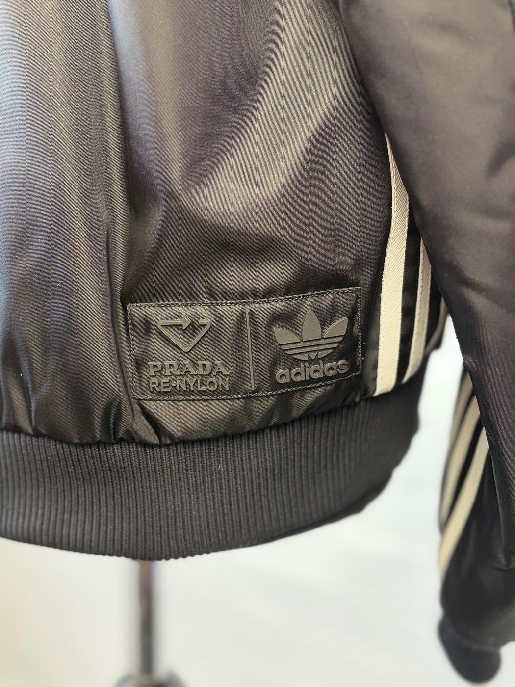 Adidas × Prada Prada x Adidas Re-Nylon Track Jacket - Black Size US L / EU 52-54 / 3 - 4 Thumbnail