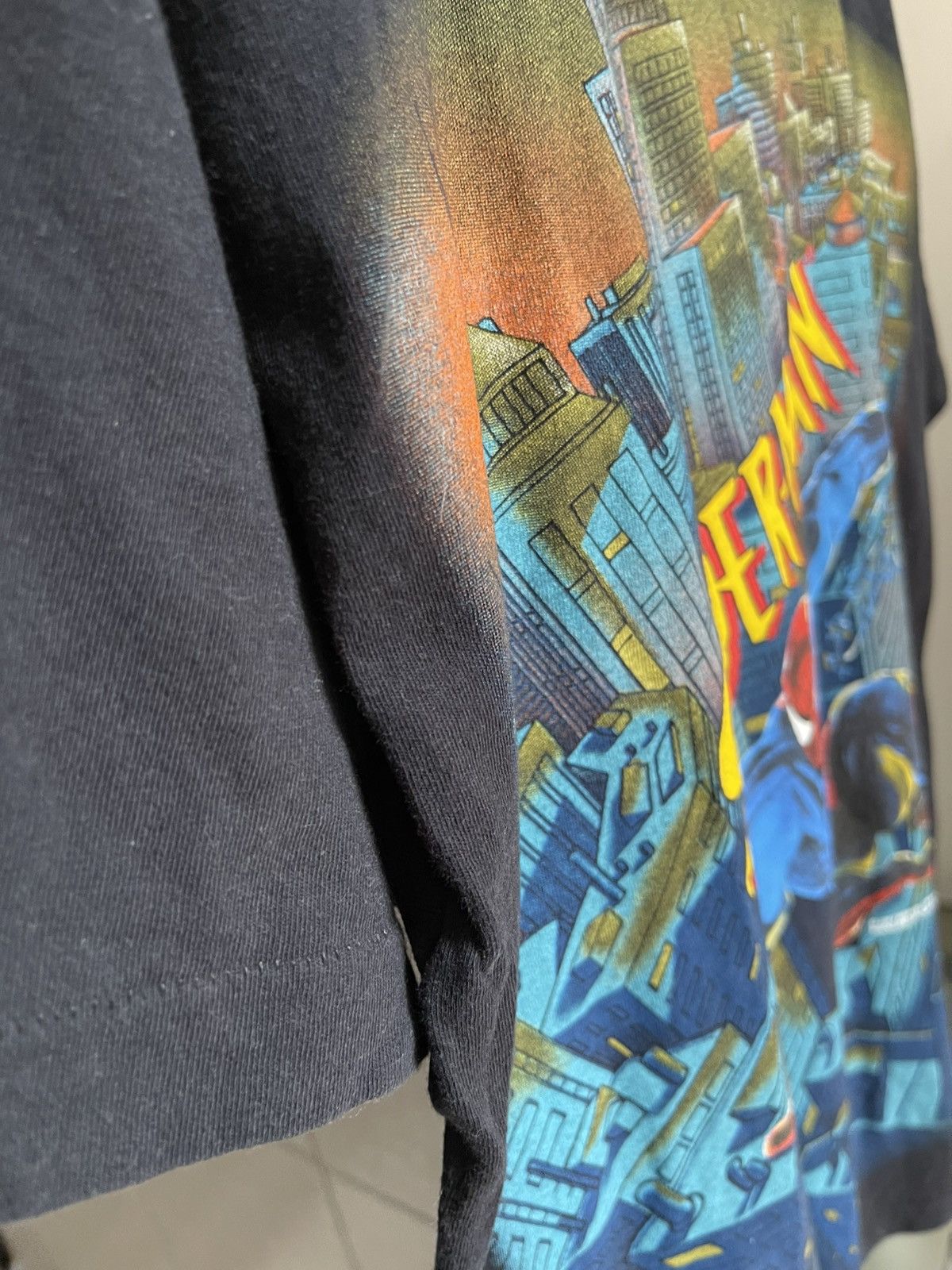 Marvel Comics Vintage Marvel Spiderman 1997 t shirt Size US L / EU 52-54 / 3 - 4 Thumbnail