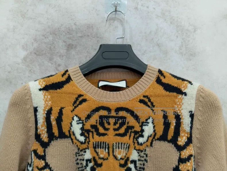 Gucci Gucci Long-sleeved pullover sweater with tiger head Size US M / EU 48-50 / 2 - 3 Thumbnail