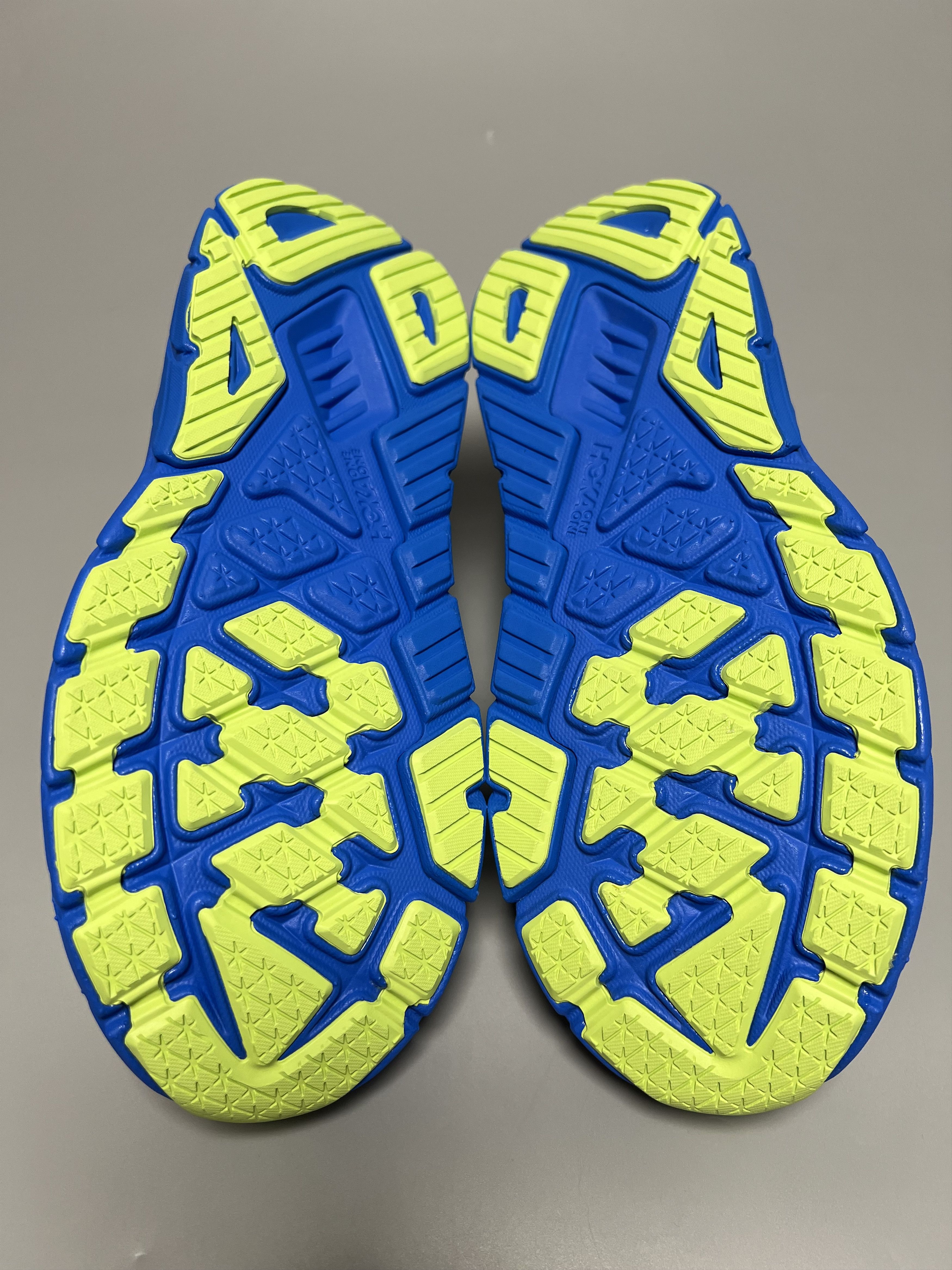Hoka 10 EE Hoka One One Arahi 7 Wide Running Shoes Walking Gym Size US 10 / EU 43 - 14 Thumbnail