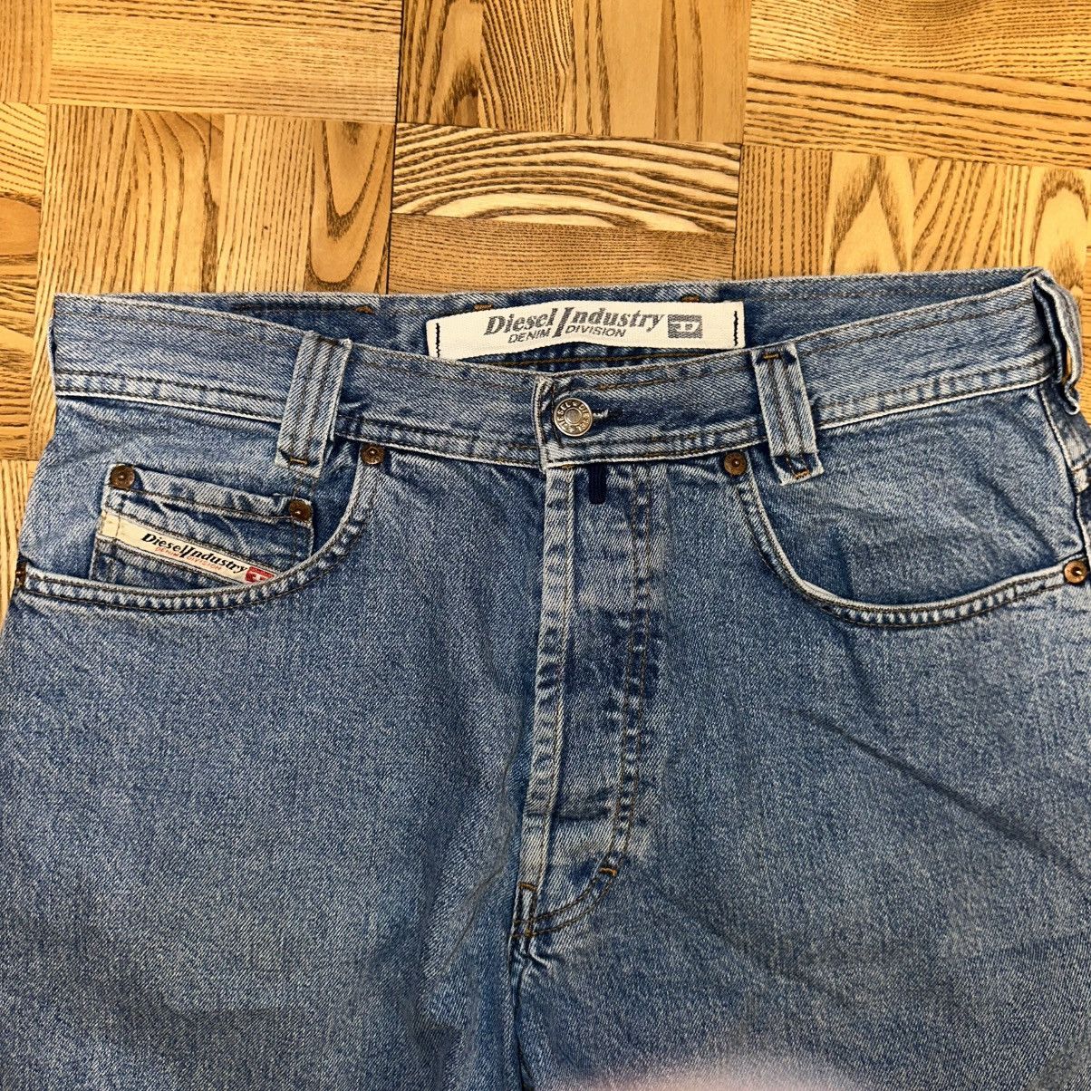 Diesel Diesel Industry Denim Division – Vintage Straight Leg Jeans Size US 33 - 2 Thumbnail