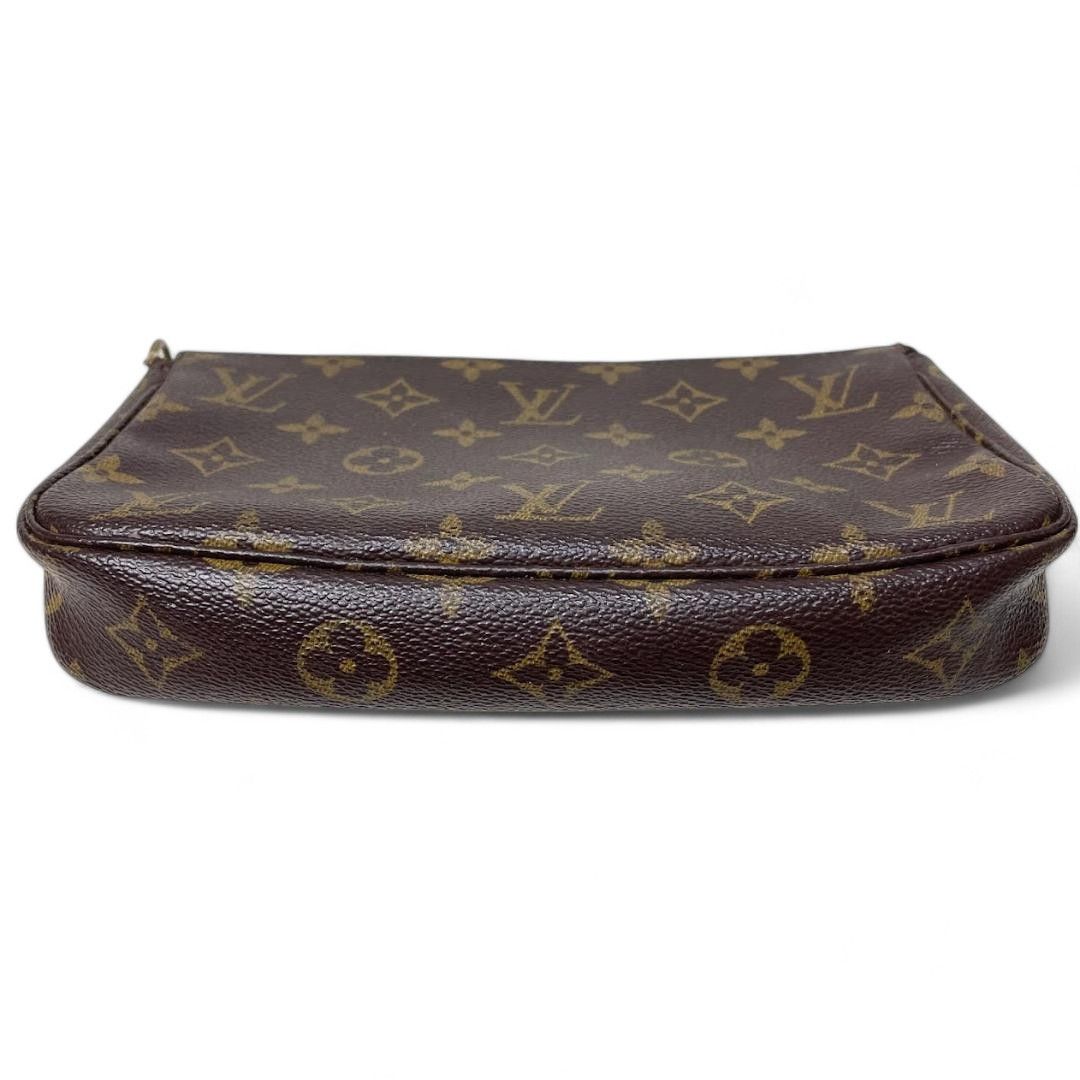 Louis Vuitton Louis Vuitton - Pouch Handbag Shoulder Bag LV Monogram Size ONE SIZE - 8 Thumbnail