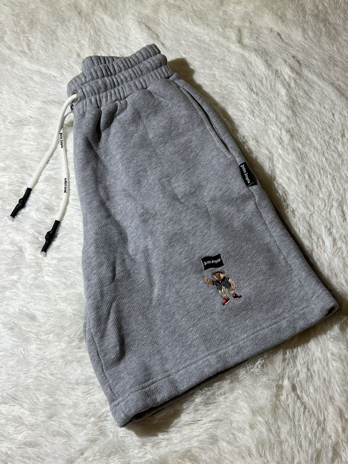Palm Angels Palm Angels Pirate Bear Grey Sweatshort Size US 33 - 1 Thumbnail