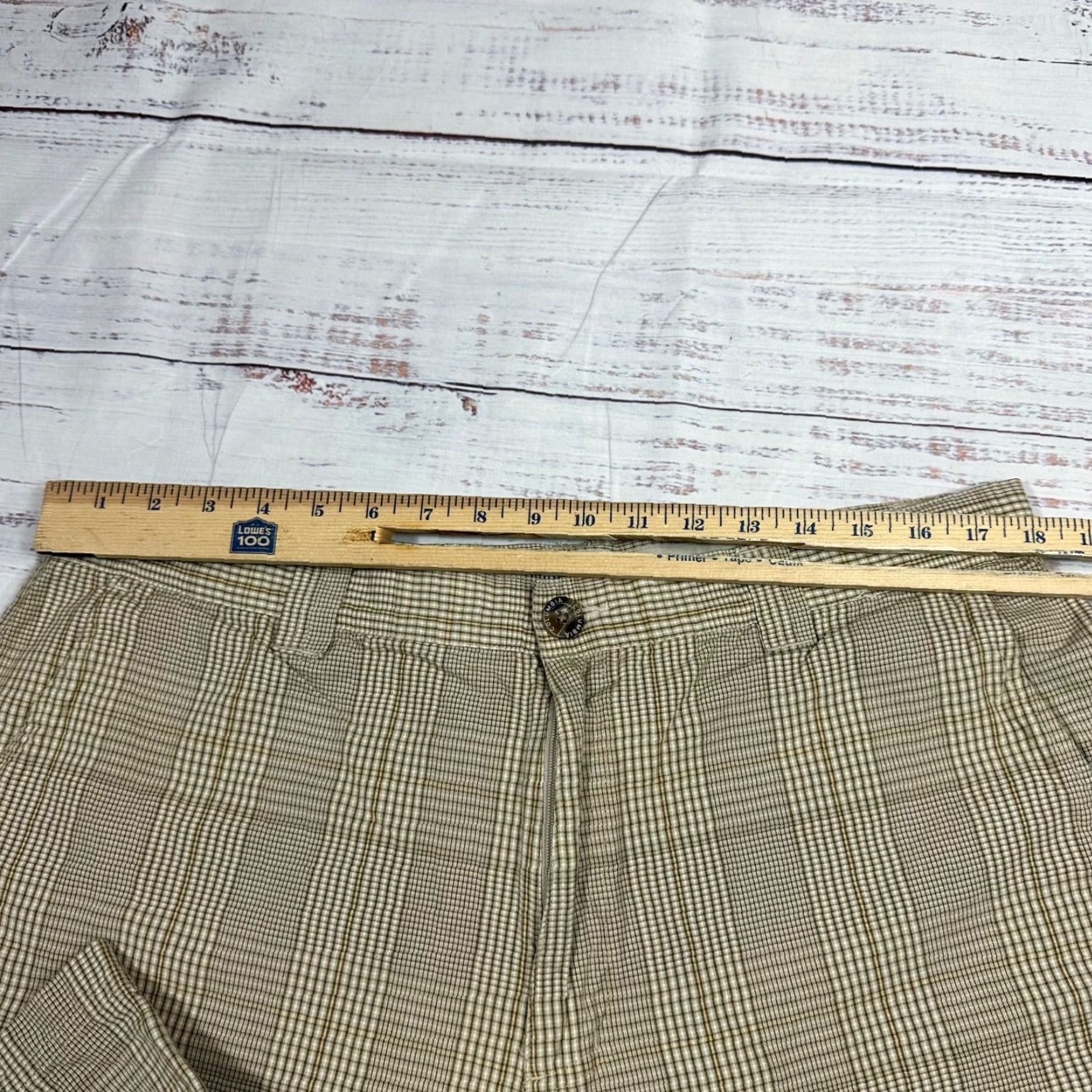 Vintage Columbia Mens Chino Shorts 38 Beige 100% Cotton Flat Front Regular Size XS/Adult 38 Beige Chino Size US 38 / EU 54 - 5 Thumbnail