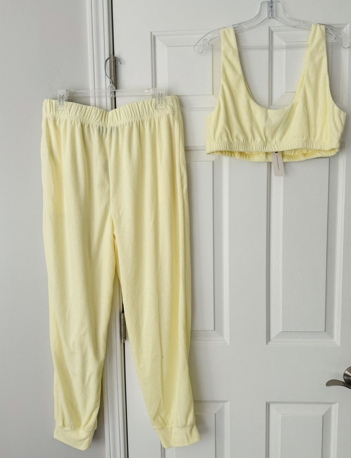 Anthropologie Anthropologie Terrycloth Joggers & Bra Set, Size L Size 36" / US 14 / IT 50 - 10 Thumbnail