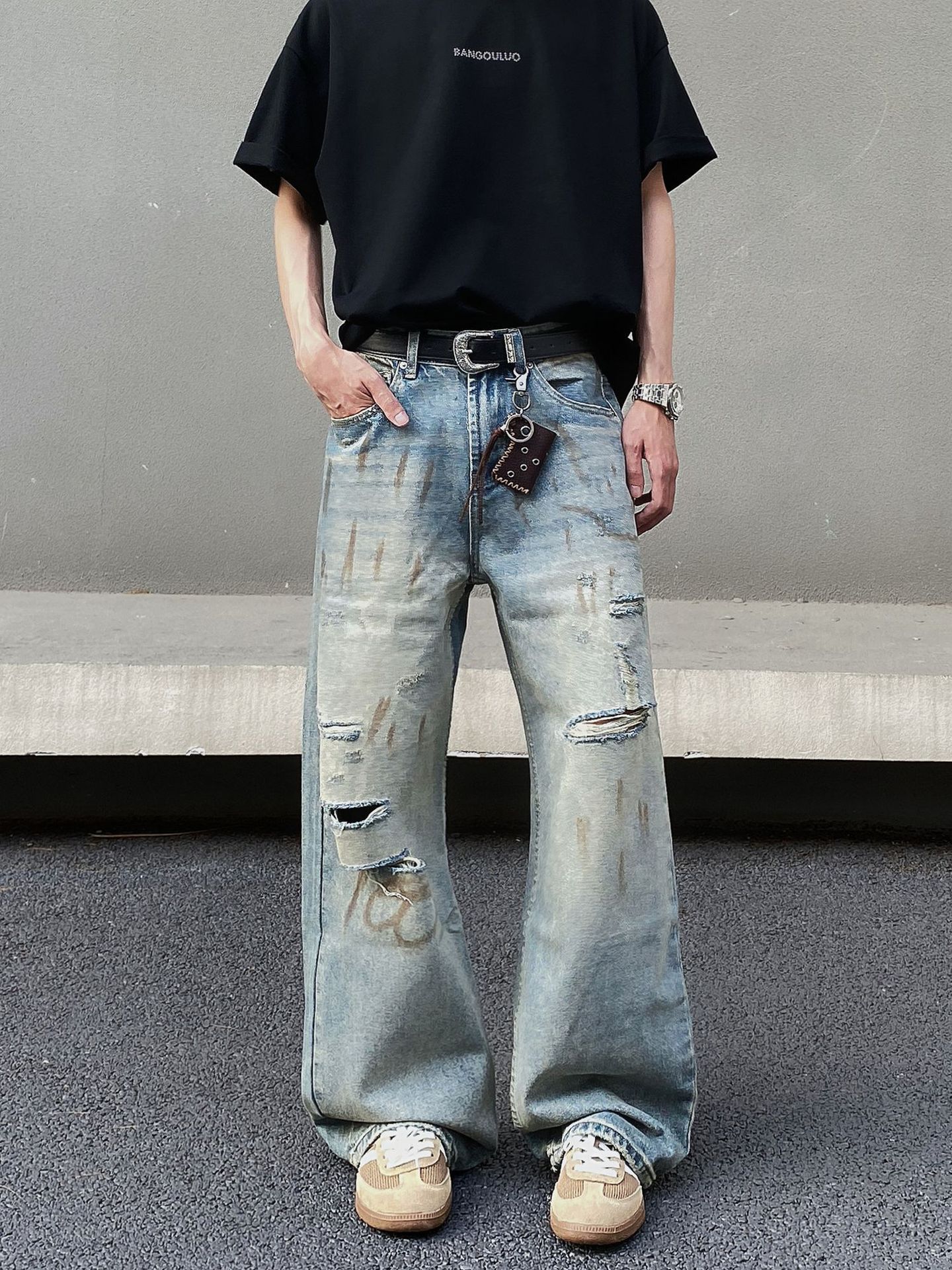 Japanese Brand Men's straight vintage dirty-dyed graffiti ripped jeans Size US 32 / EU 48 - 2 Thumbnail