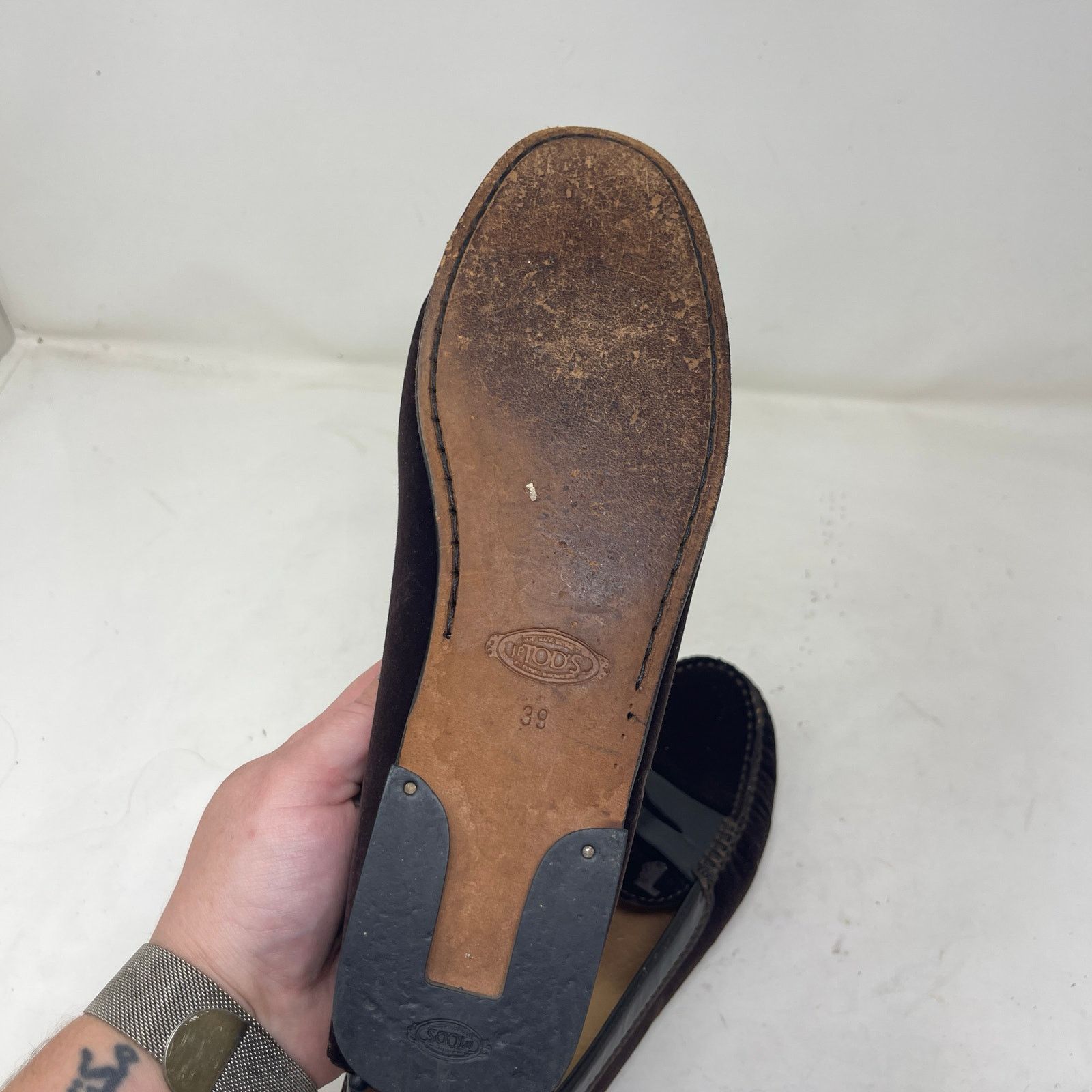 Tod's Tod’s Gommino Loafers in Chocolate Brown velvet sz 38 US 5.5 Size US 5 / IT 35 - 5 Thumbnail