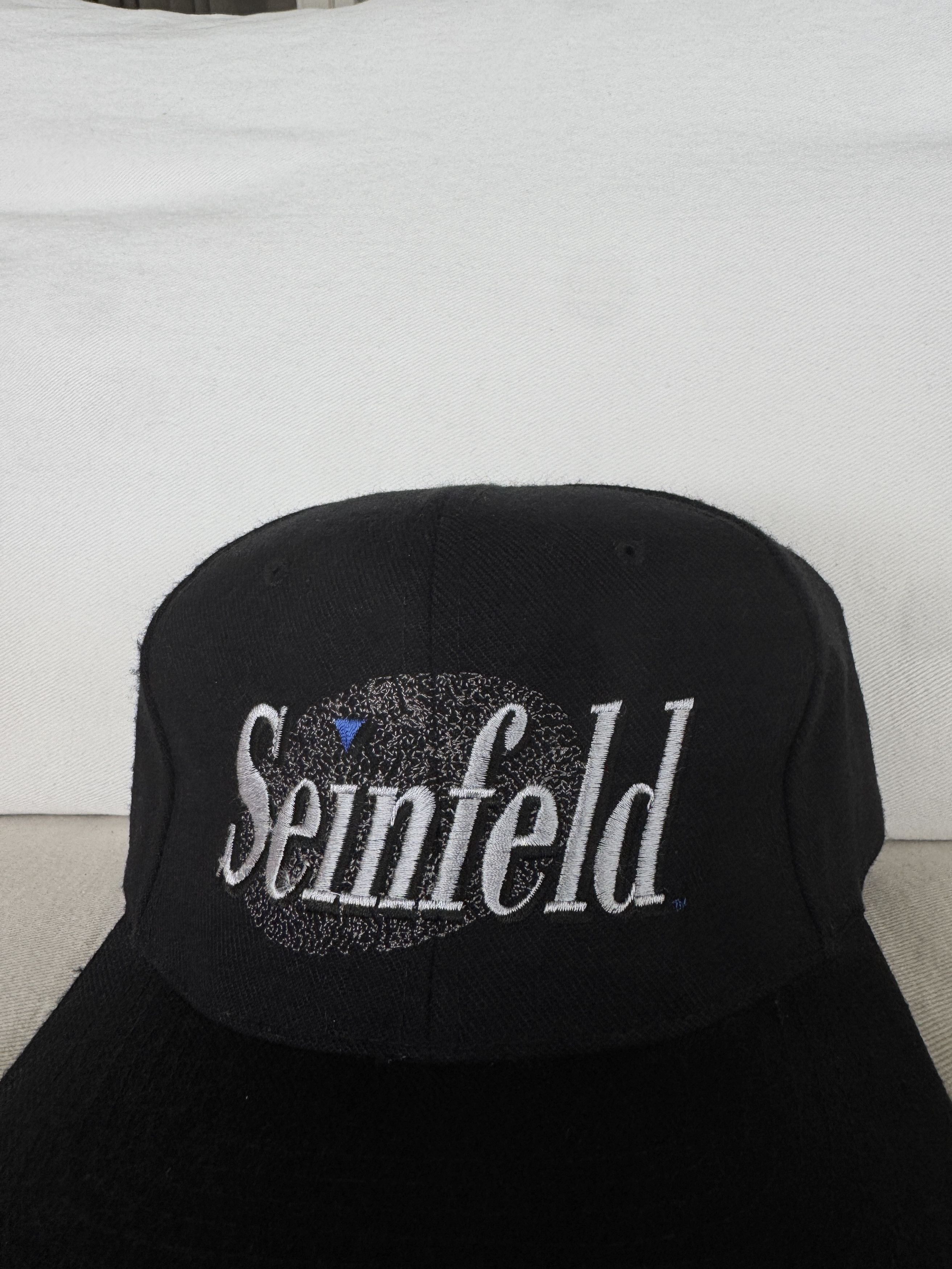 Vintage Seinfeld Friends & Family Hat Size ONE SIZE - 2 Thumbnail