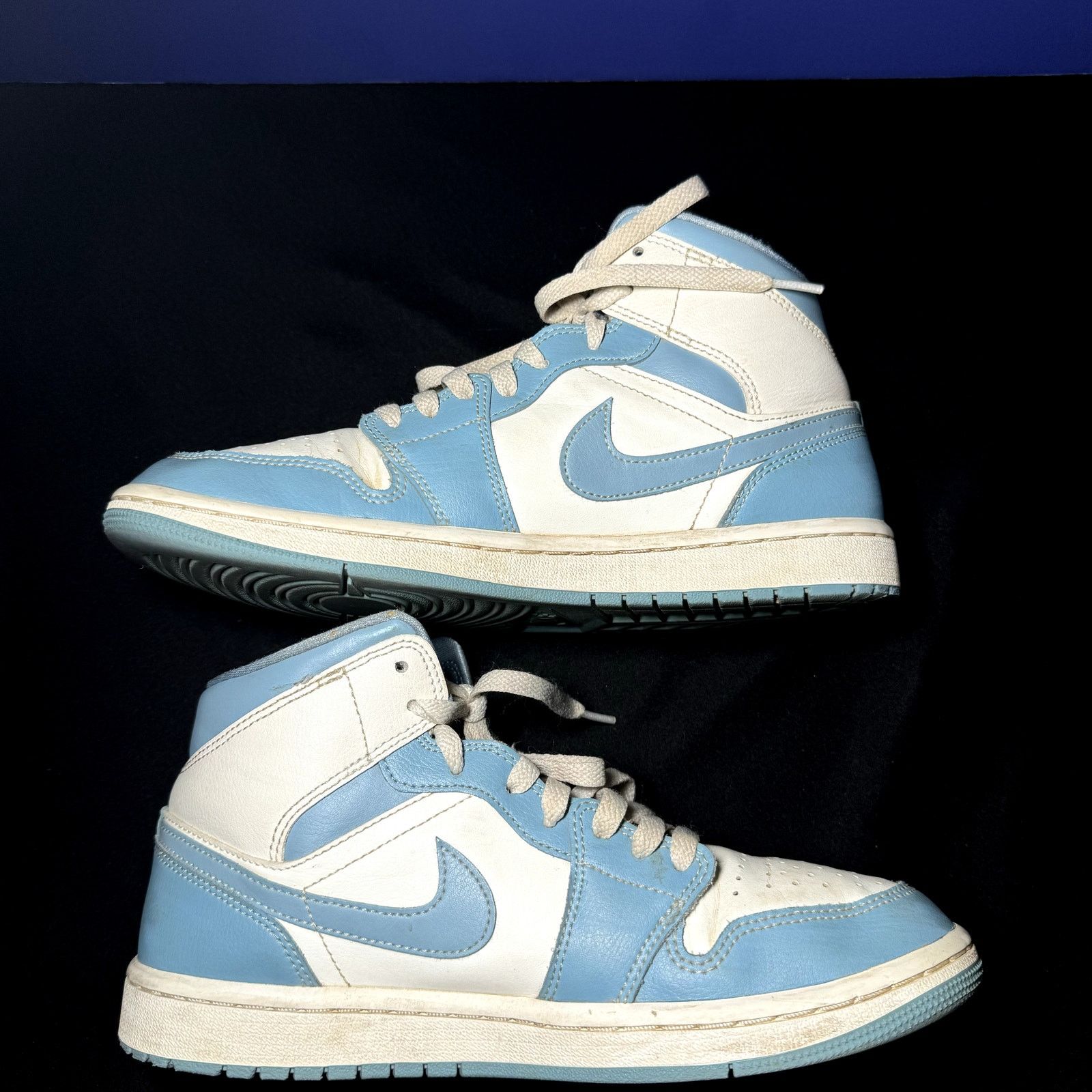 Jordan Brand × Nike Wmns Air Jordan 1 Mid University Blue Women's Shoes - Size 9 Size US 9 / IT 39 - 3 Thumbnail
