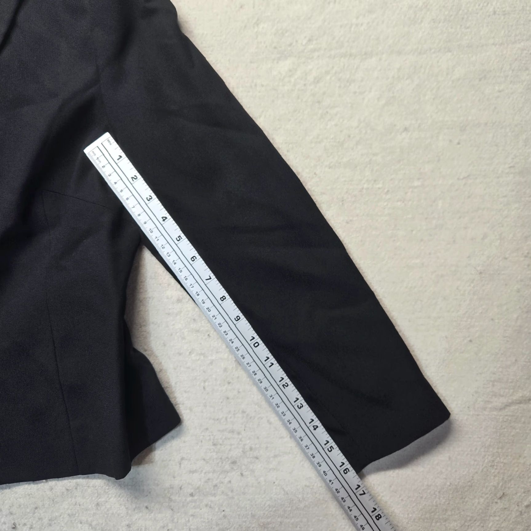 Vintage Uniform Blazer Solid Black Jacket Adult Women's Petite 8P Blazer Jacket Black 8P Women Petite」に誤りがあるため、正しく再編成します Size M / US 6-8 / IT 42-44 - 5 Thumbnail