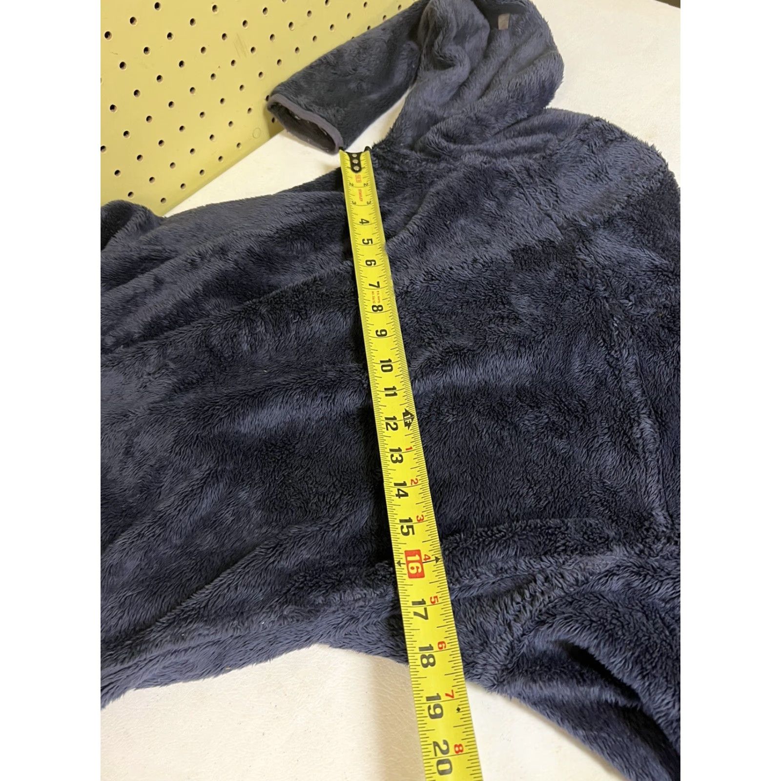 The North Face VINTAGE The North Face Woman’s M Pullover 1/4 Gray Snap Outdoor Fleece Jacket Size M / US 6-8 / IT 42-44 - 7 Thumbnail