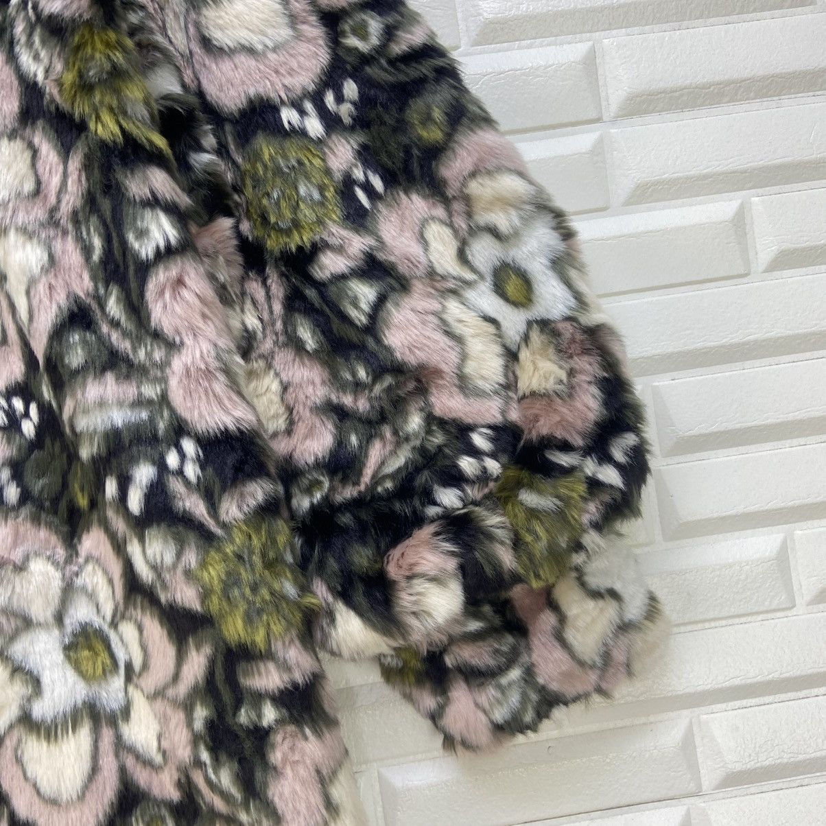 Japanese Brand Lily Brown Flower Printed Faux Fur Coat