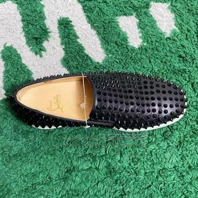Christian Louboutin Christian Louboutin Black Velvet Red Sole Shoes. Size US 8.5 / IT 38.5 - 6 Thumbnail