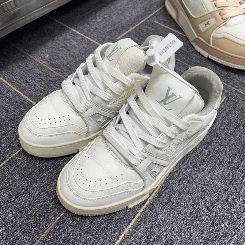 Louis Vuitton Louis Vuitton Trainer Low-Top Leather Sneakers 0079 Size US 6.5 / EU 39-40 - 1 Thumbnail