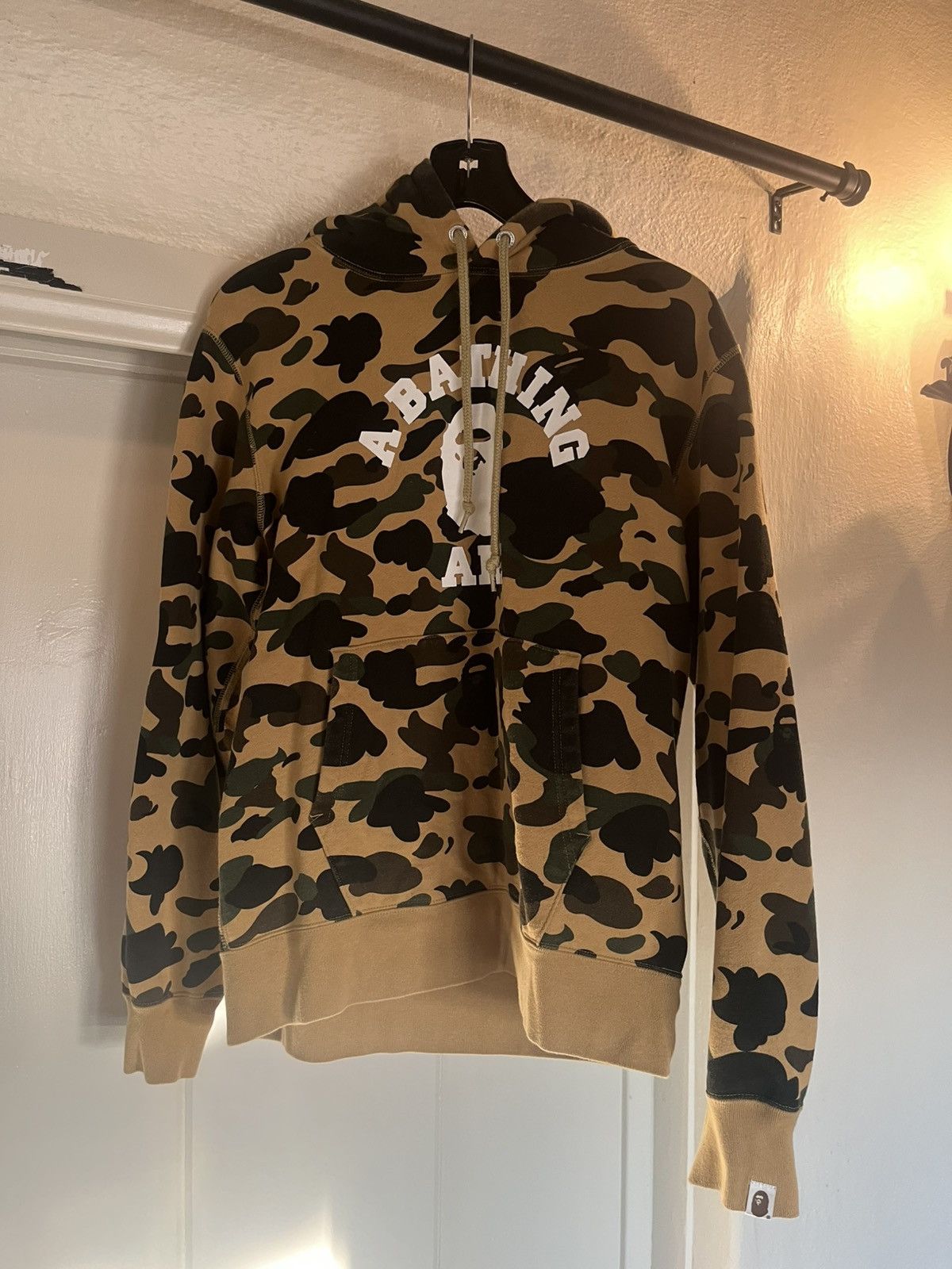 Bape Bape camo hoodie size L Size US L / EU 52-54 / 3 - 2 Thumbnail