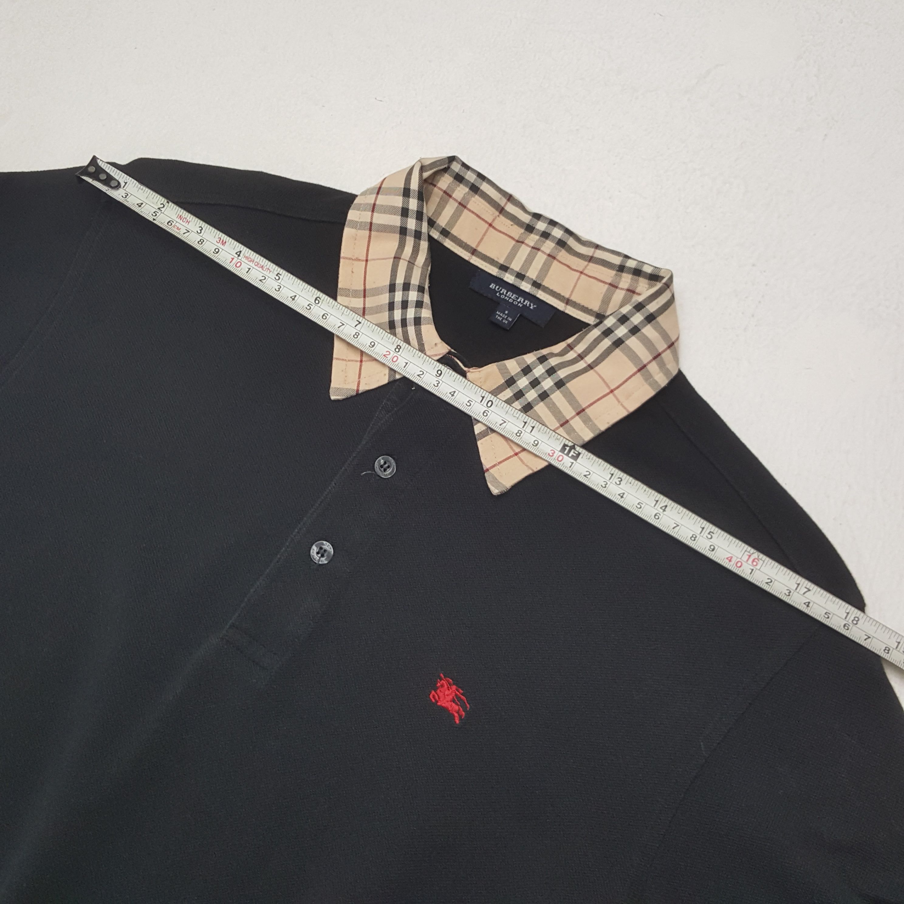 Burberry × Vintage Vintage Burberry London Nova Check Polos C285N17 Size US M / EU 48-50 / 2 - 5 Thumbnail